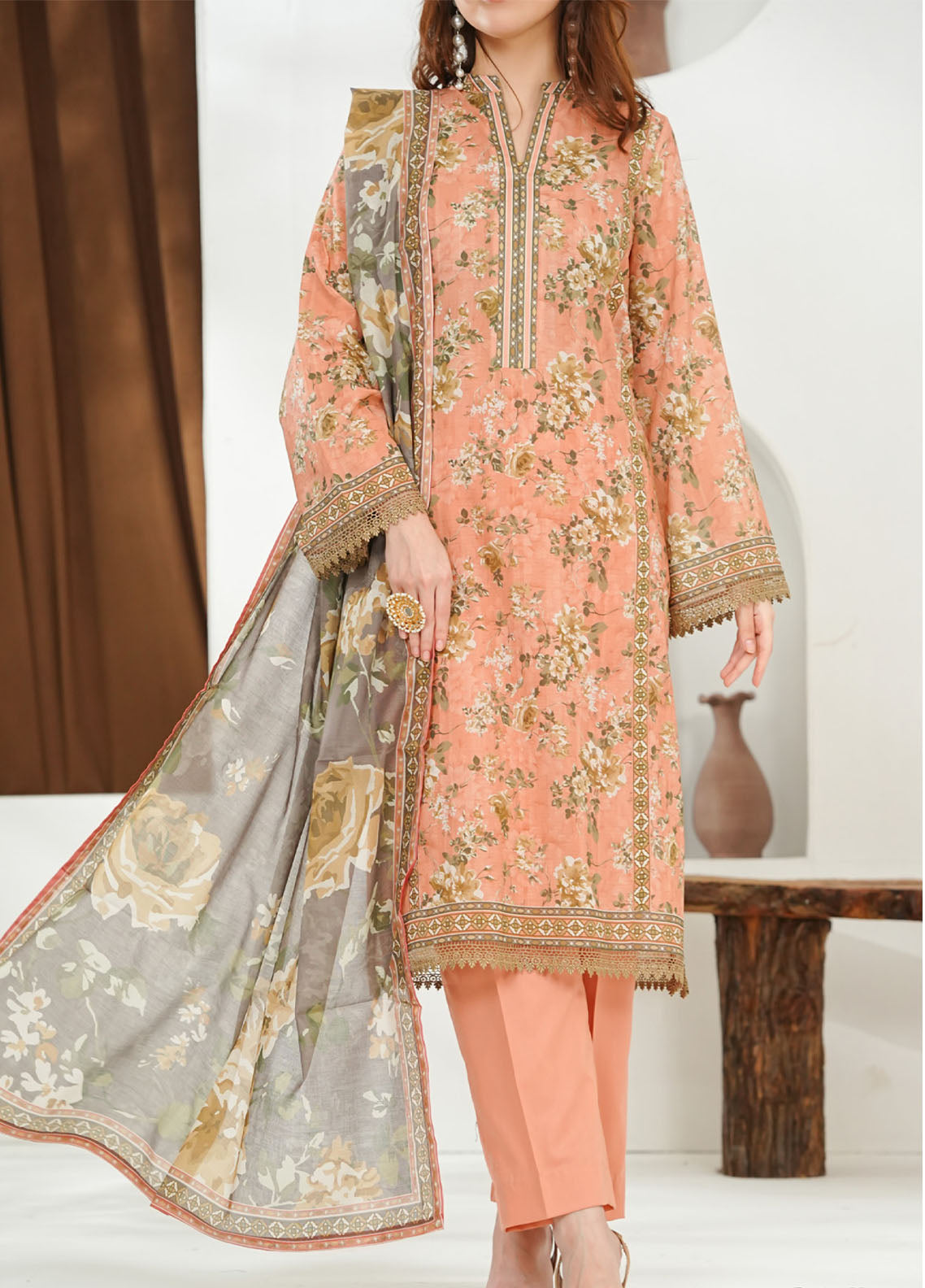 Misri By VS Textile Printed Lawn 3 Piece Unstitched Suit VS26MPLV1N2 D-776 Misri By VS Textile Printed Lawn 3 Piece Unstitched Suit VS26MPLV1N2 D-776