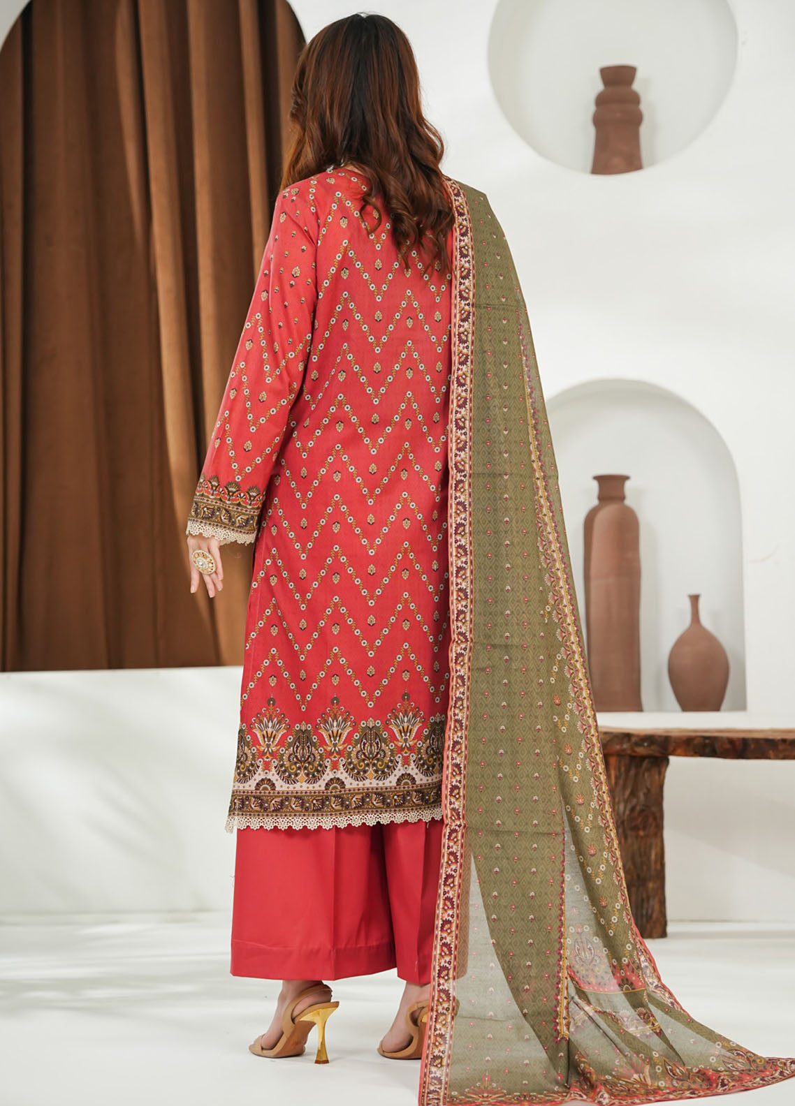 Misri By VS Textile Printed Lawn 3 Piece Unstitched Suit VS26MPLV1N2 D-777 Misri By VS Textile Printed Lawn 3 Piece Unstitched Suit VS26MPLV1N2 D-777