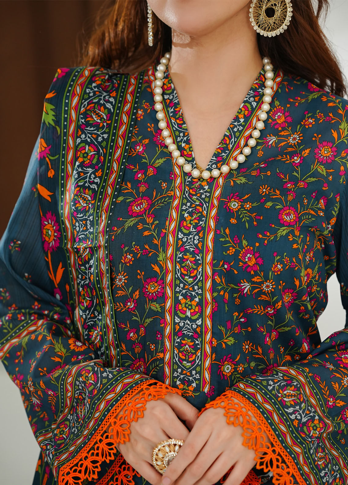 Misri By VS Textile Printed Lawn 3 Piece Unstitched Suit VS26MPLV1N2 D-778 Misri By VS Textile Printed Lawn 3 Piece Unstitched Suit VS26MPLV1N2 D-778
