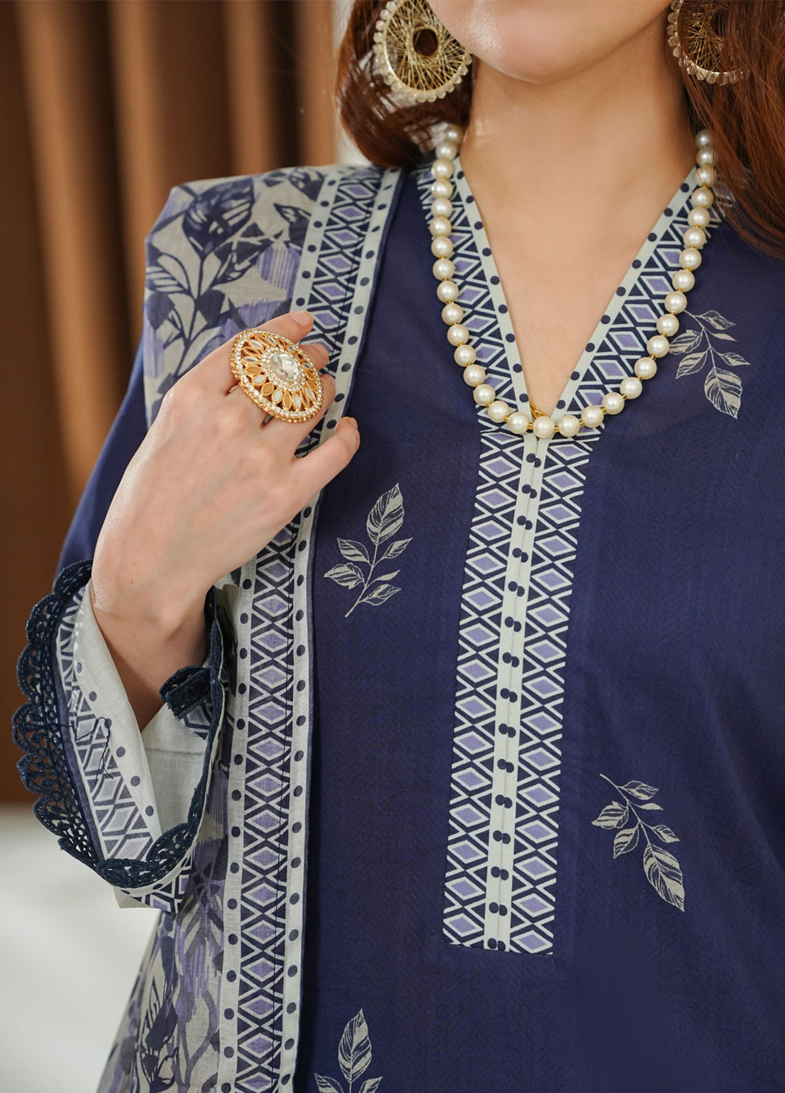 Misri By VS Textile Printed Lawn 3 Piece Unstitched Suit VS26MPLV1N2 D-779 Misri By VS Textile Printed Lawn 3 Piece Unstitched Suit VS26MPLV1N2 D-779
