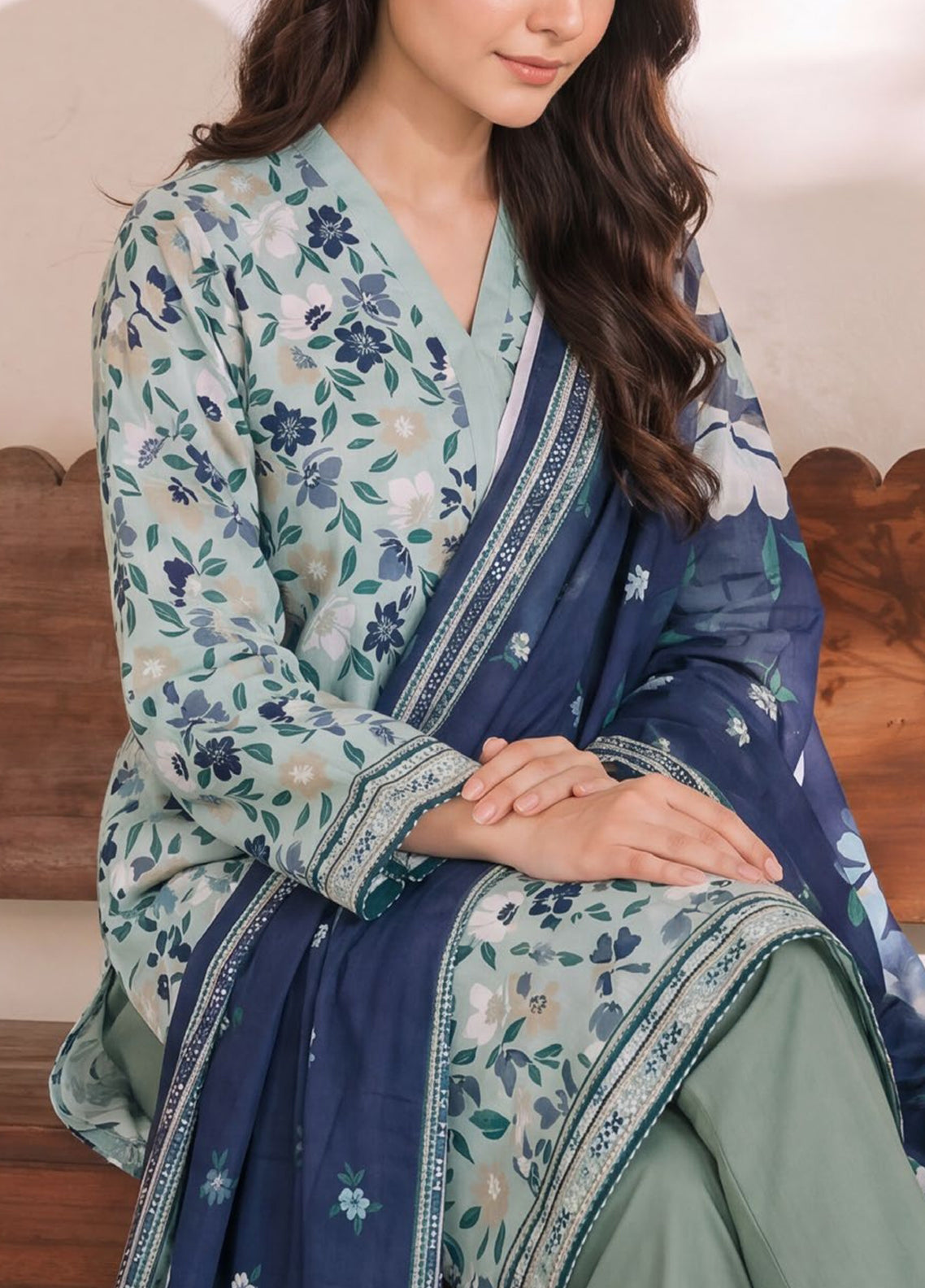 Misri By VS Textile Printed Lawn 3 Piece Unstitched Suit VS26MPLV3 D-950 Misri By VS Textile Printed Lawn 3 Piece Unstitched Suit VS26MPLV3 D-950