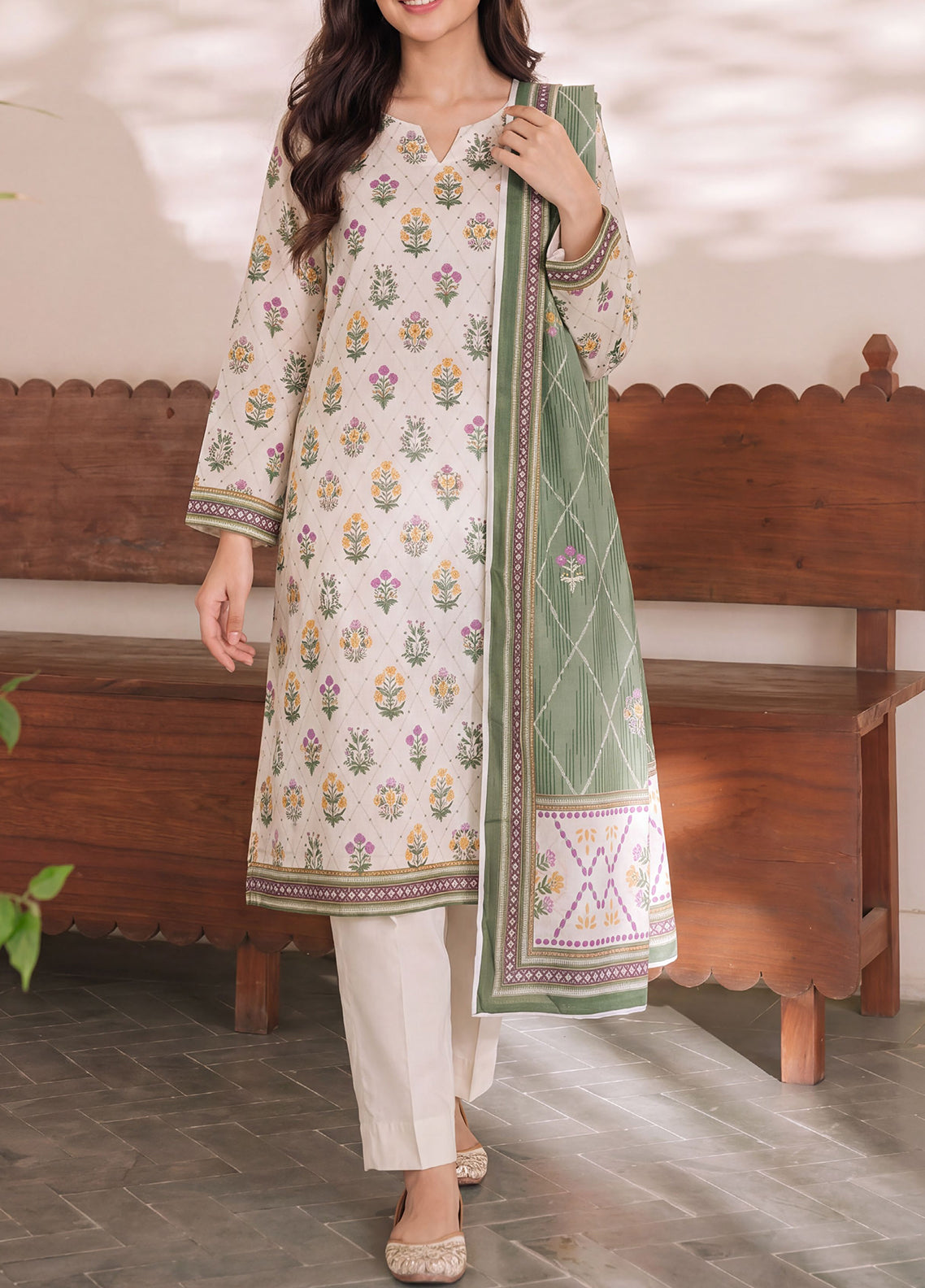 Misri By VS Textile Printed Lawn 3 Piece Unstitched Suit VS26MPLV3 D-952 Misri By VS Textile Printed Lawn 3 Piece Unstitched Suit VS26MPLV3 D-952