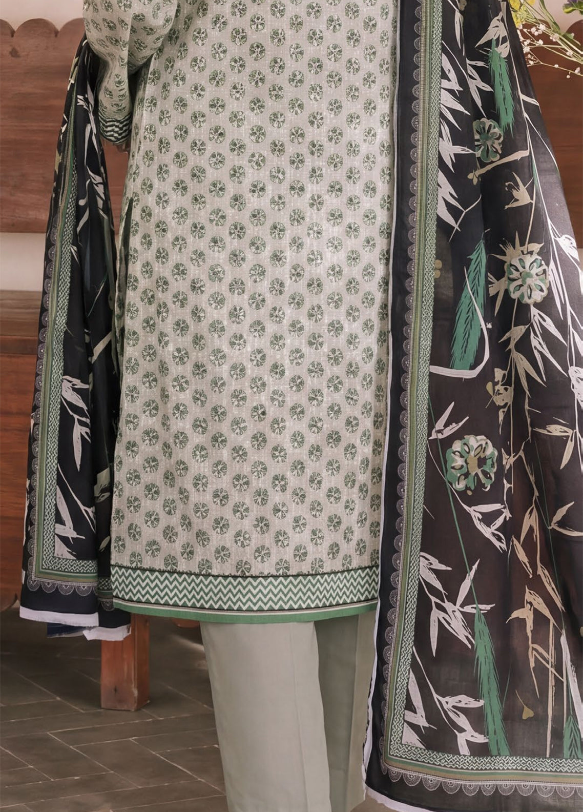 Misri By VS Textile Printed Lawn 3 Piece Unstitched Suit VS26MPLV3 D-959 Misri By VS Textile Printed Lawn 3 Piece Unstitched Suit VS26MPLV3 D-959