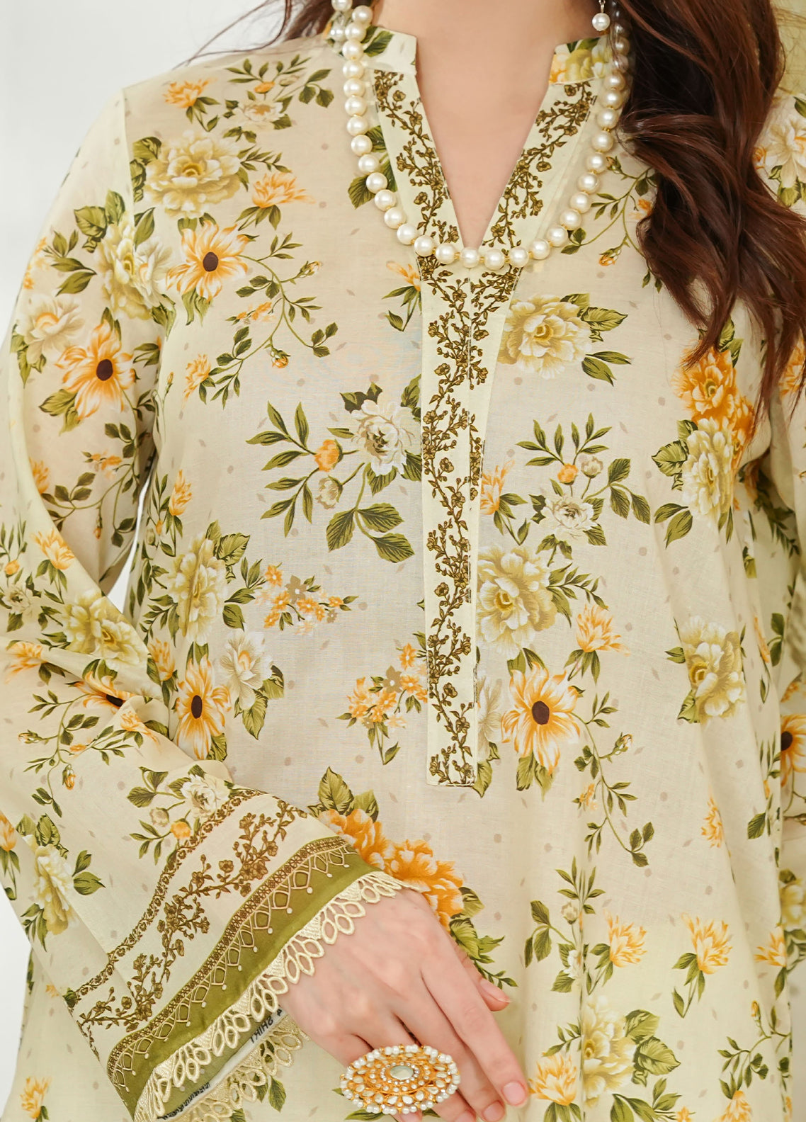 Misri By VS Textile Printed Lawn 3 Piece Unstitched Suit VS26MPLV3 D-963 Misri By VS Textile Printed Lawn 3 Piece Unstitched Suit VS26MPLV3 D-963