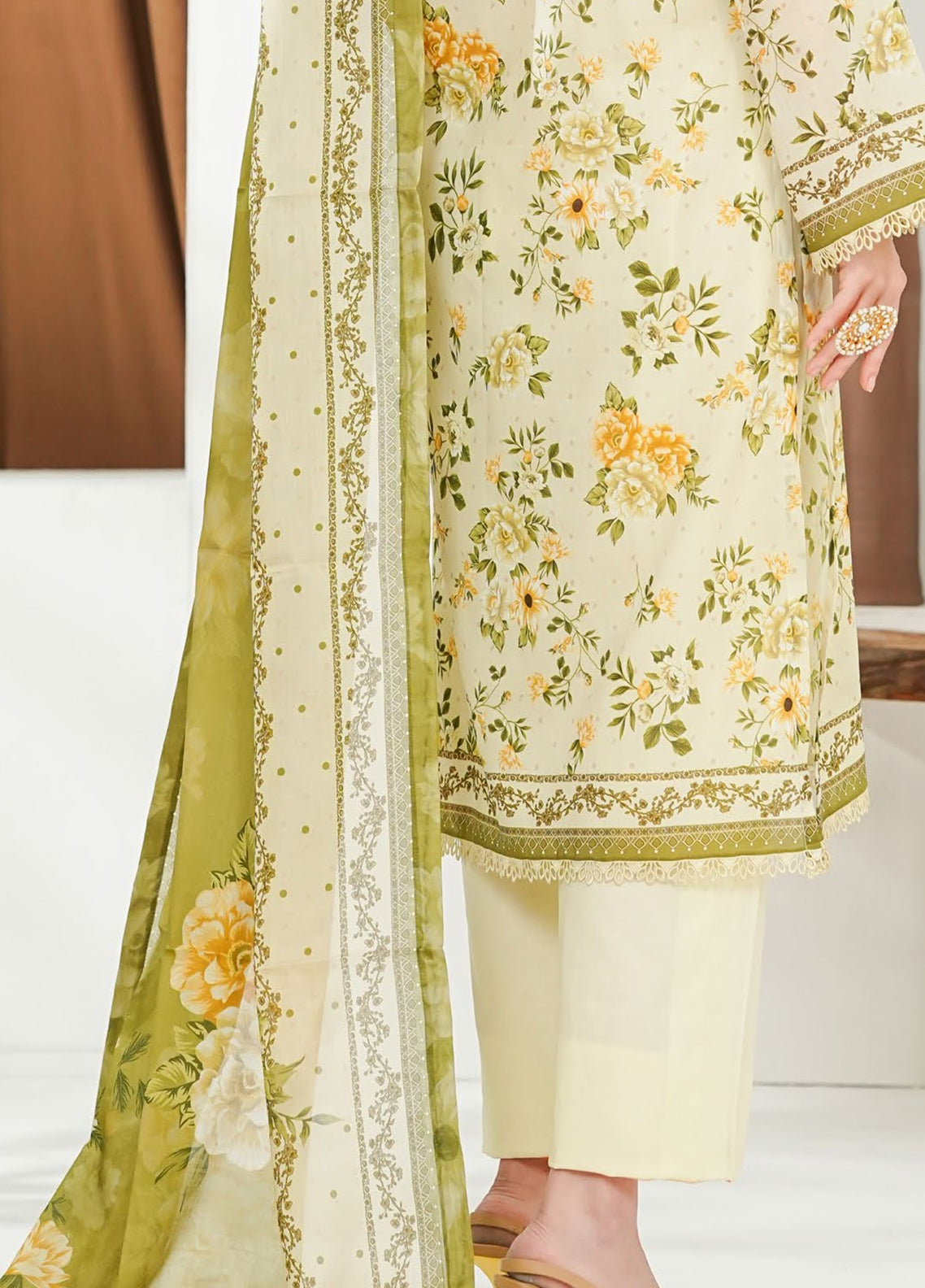 Misri By VS Textile Printed Lawn 3 Piece Unstitched Suit VS26MPLV3 D-963 Misri By VS Textile Printed Lawn 3 Piece Unstitched Suit VS26MPLV3 D-963