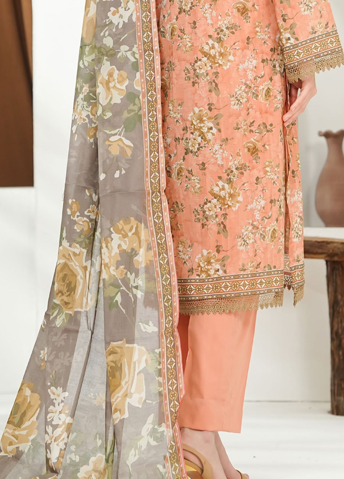Misri By VS Textile Printed Lawn 3 Piece Unstitched Suit VS26MPLV3 D-964 Misri By VS Textile Printed Lawn 3 Piece Unstitched Suit VS26MPLV3 D-964