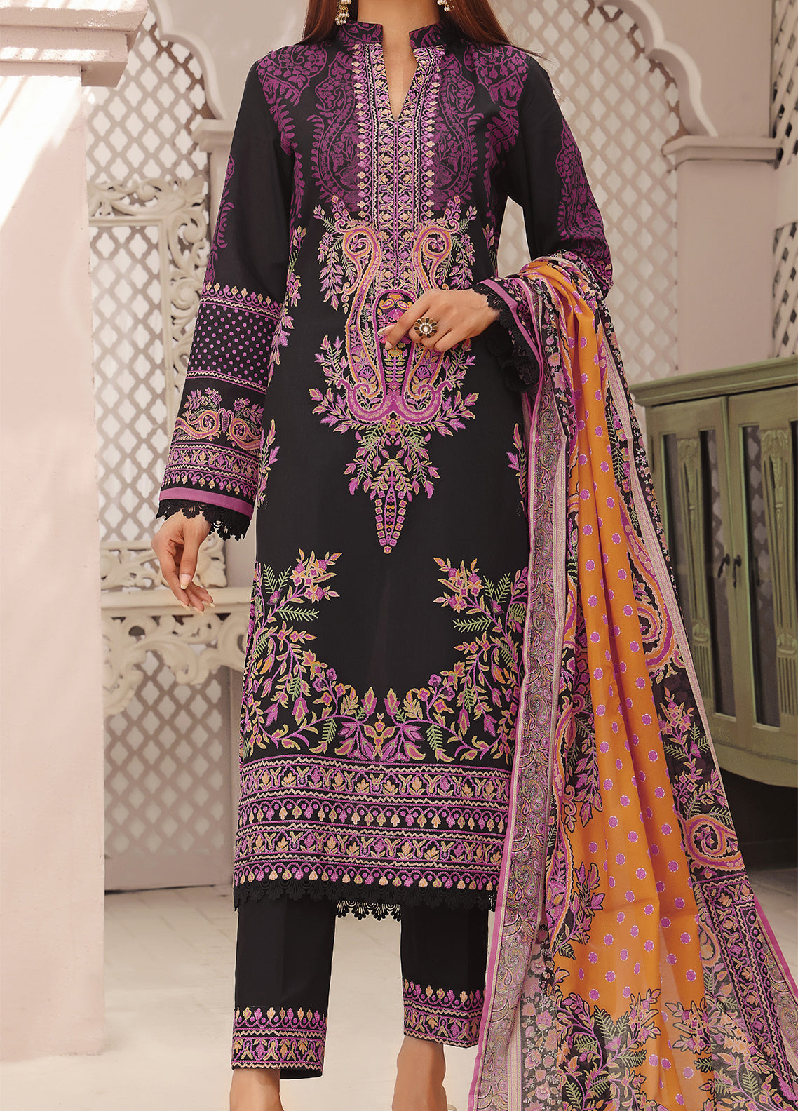 Misri By VS Textile Printed Lawn 3 Piece Unstitched Suit VS26V2 D-907 Misri By VS Textile Printed Lawn 3 Piece Unstitched Suit VS26V2 D-907