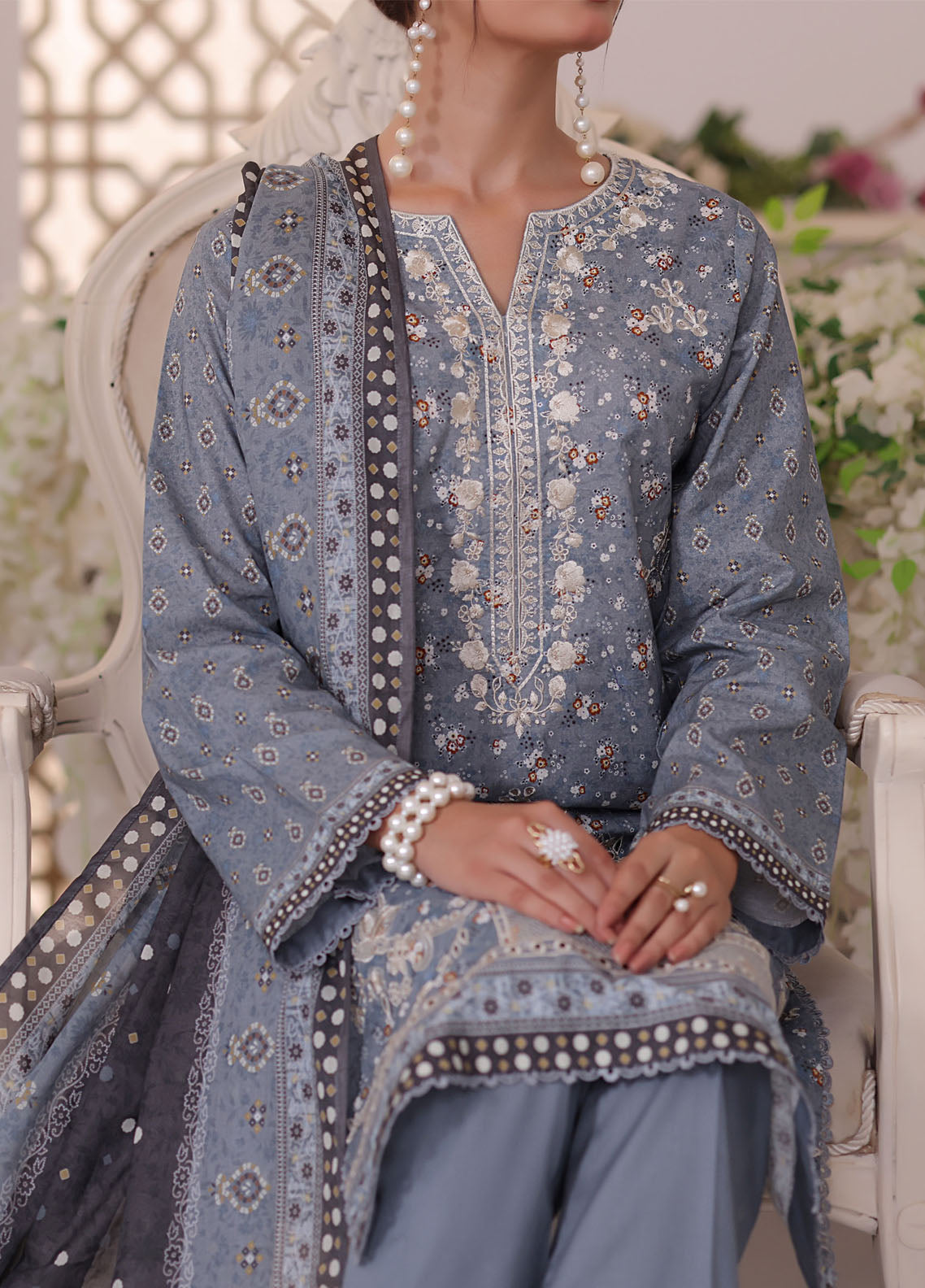 Misri by VS Textile Chikankari Lawn Suits Unstitched 3 Piece - VS25MEE 69 Misri by VS Textile Chikankari Lawn Suits Unstitched 3 Piece - VS25MEE 69