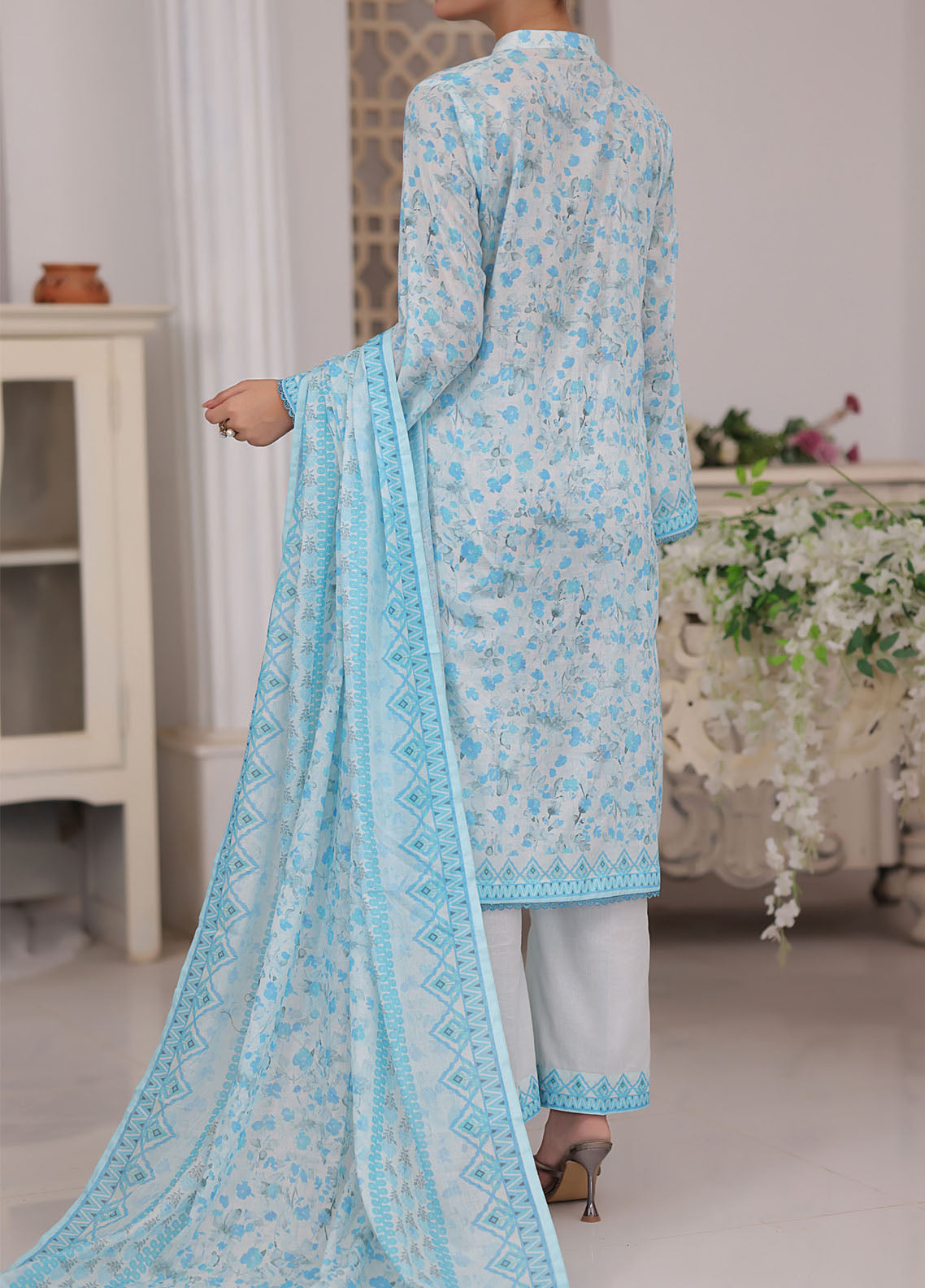 Misri by VS Textile Chikankari Lawn Suits Unstitched 3 Piece - VS25MEE 74 Misri by VS Textile Chikankari Lawn Suits Unstitched 3 Piece - VS25MEE 74