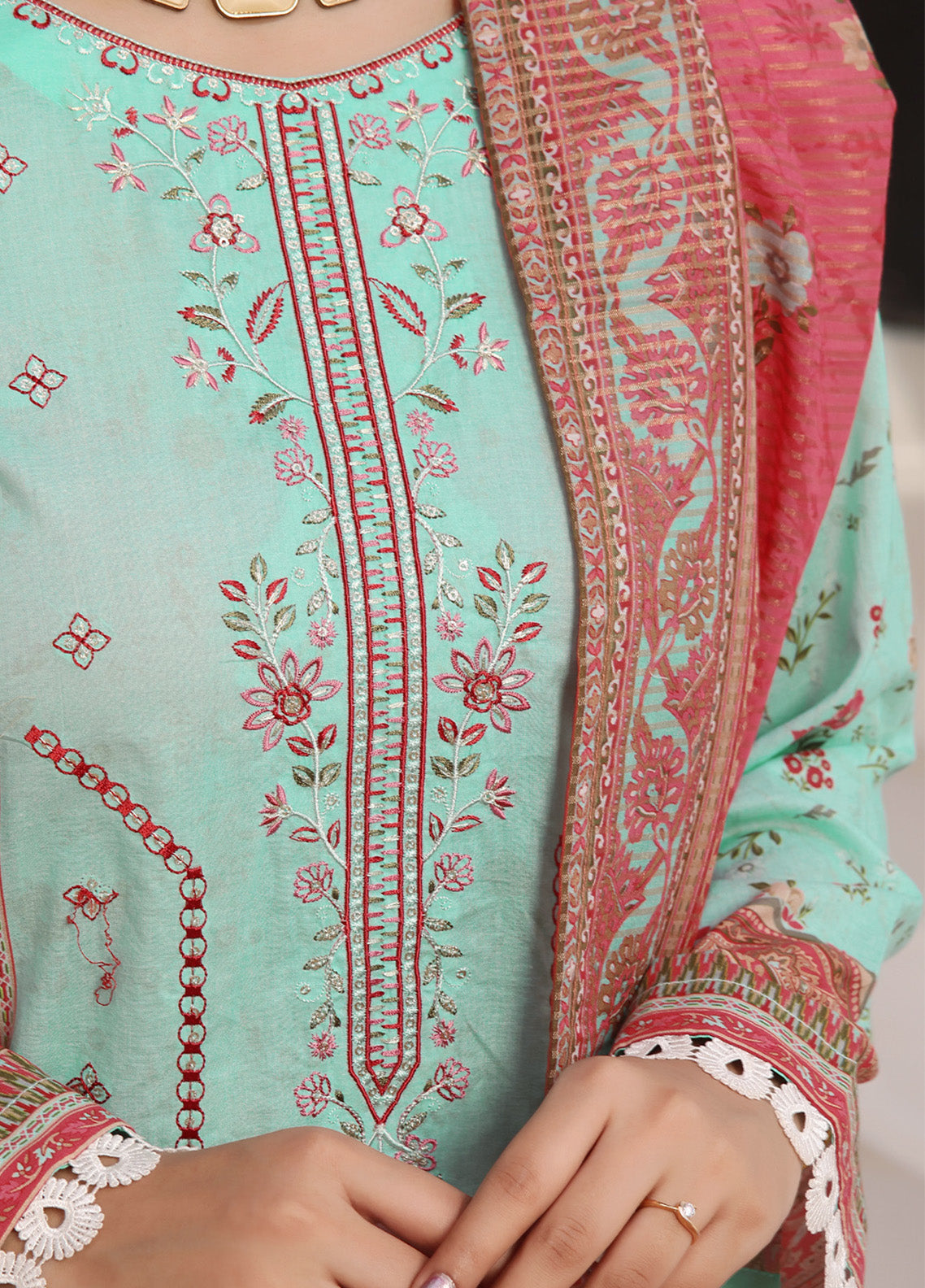 Misri by VS Textile Embroidered Lawn Suits Unstitched 3 Piece - VS25ML 472 Misri by VS Textile Embroidered Lawn Suits Unstitched 3 Piece - VS25ML 472