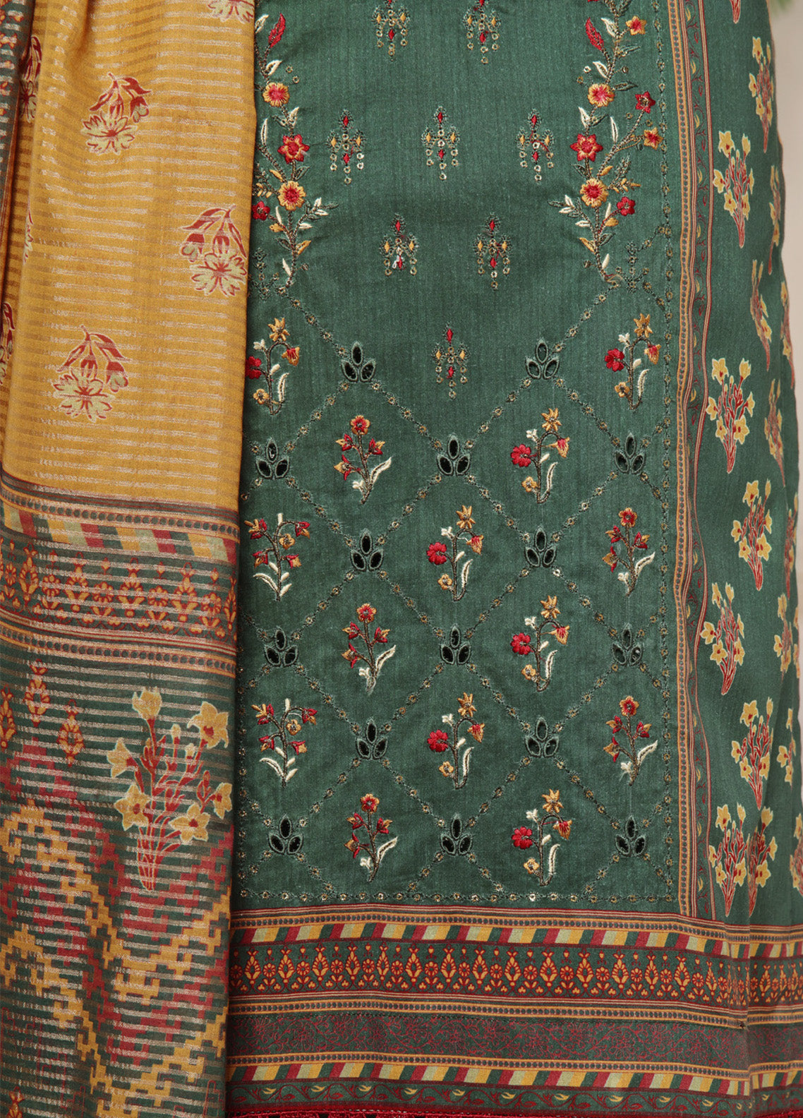 Misri by VS Textile Embroidered Lawn Suits Unstitched 3 Piece - VS25ML 477 Misri by VS Textile Embroidered Lawn Suits Unstitched 3 Piece - VS25ML 477