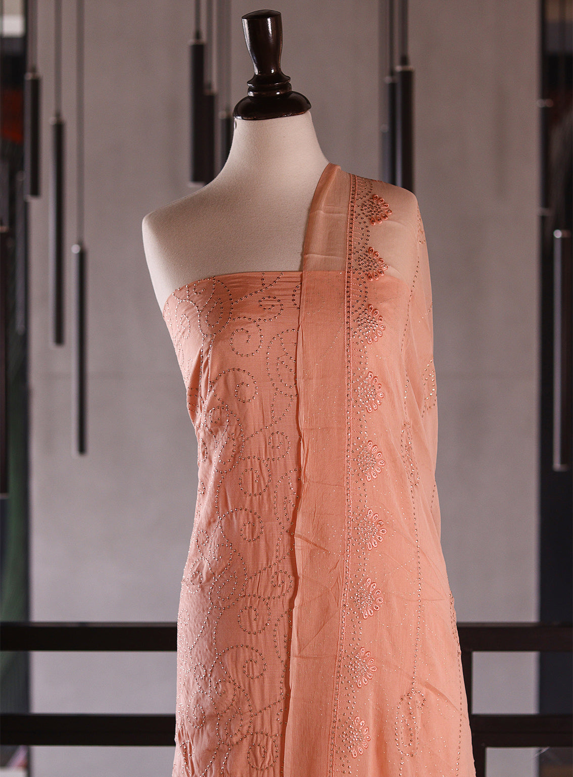 Moin Block Embroidered Raw Silk Suits Unstitched 3 Piece - MBLK25ERS 2588 LIGHT PEACH Moin Block Embroidered Raw Silk Suits Unstitched 3 Piece - MBLK25ERS 2588 LIGHT PEACH