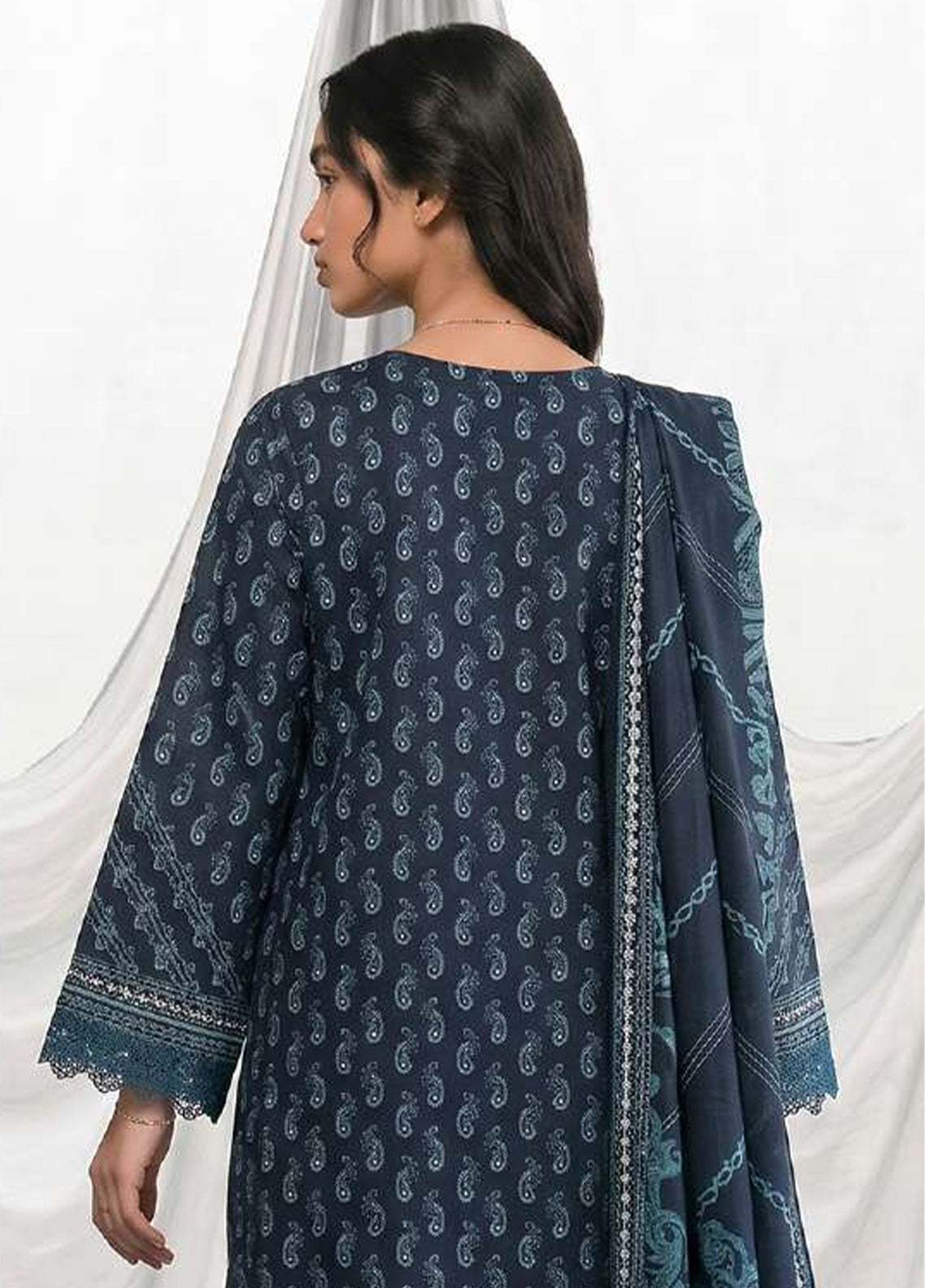Monochrome By Zellbury Printed Lawn 3 Piece Unstitched Suit WUS26X31077 Monochrome By Zellbury Printed Lawn 3 Piece Unstitched Suit WUS26X31077