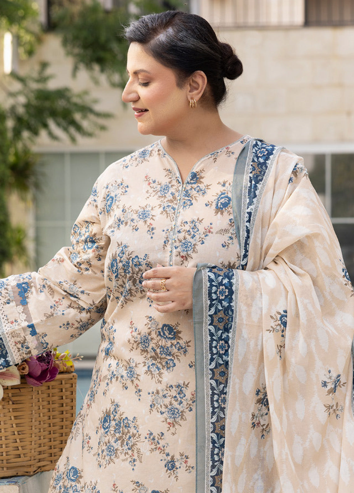 Mother's Tribute By Gul Ahmed Printed Lawn Suits Unstitched 3 Piece - GA25MT CL52669 Mother's Tribute By Gul Ahmed Printed Lawn Suits Unstitched 3 Piece - GA25MT CL52669