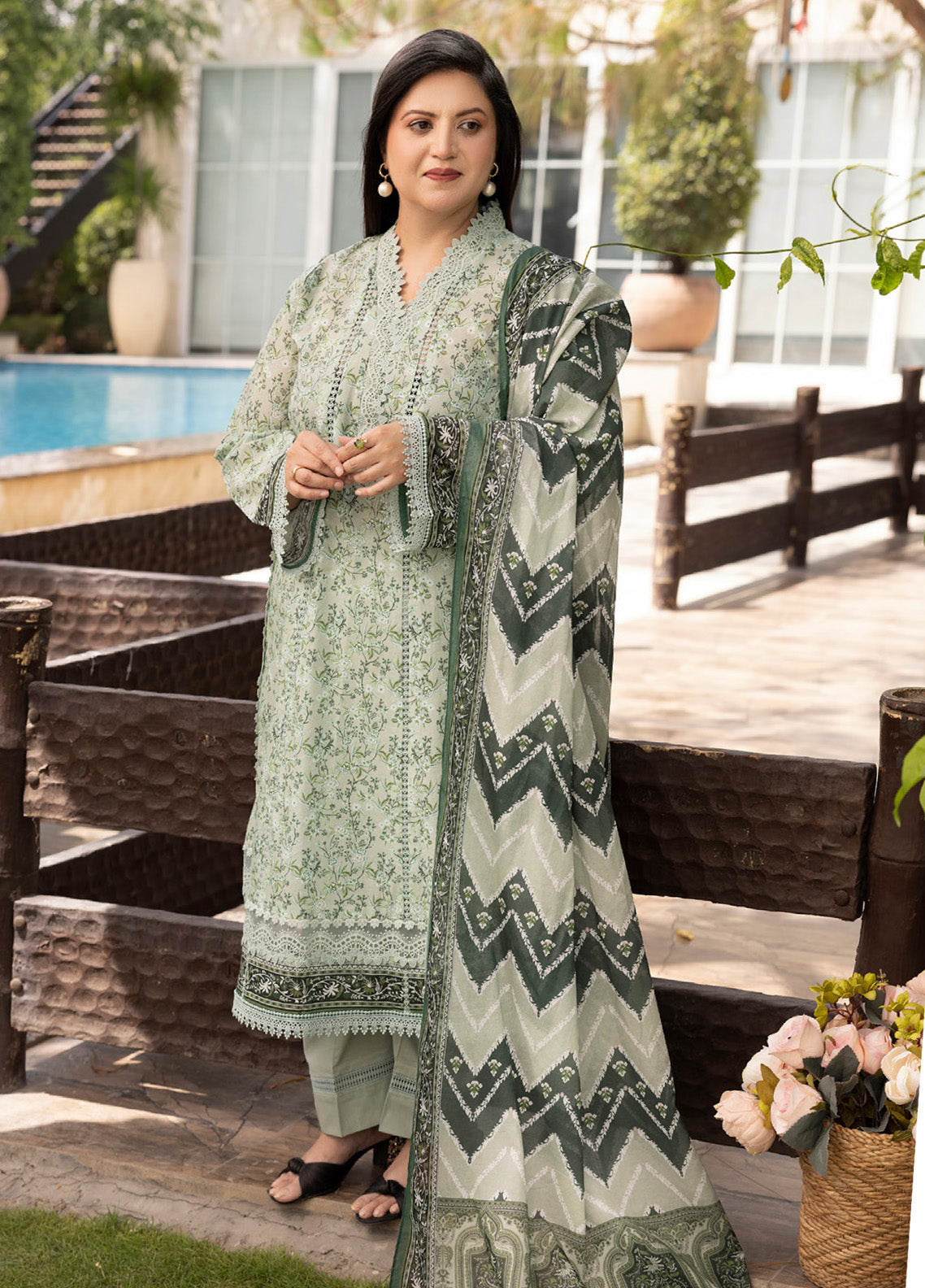 Mother's Tribute By Gul Ahmed Printed Lawn Suits Unstitched 3 Piece - GA25MT CL52672 Mother's Tribute By Gul Ahmed Printed Lawn Suits Unstitched 3 Piece - GA25MT CL52672