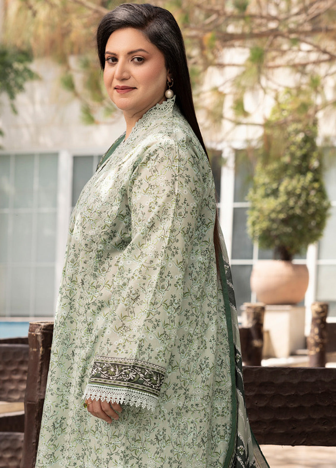Mother's Tribute By Gul Ahmed Printed Lawn Suits Unstitched 3 Piece - GA25MT CL52672 Mother's Tribute By Gul Ahmed Printed Lawn Suits Unstitched 3 Piece - GA25MT CL52672