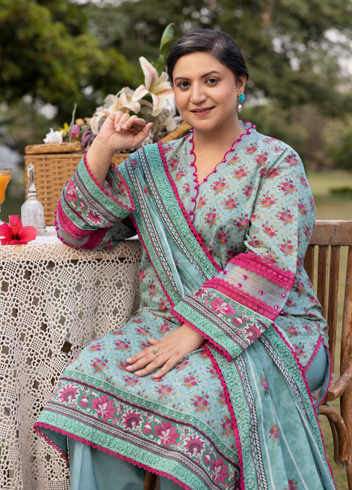 Mother's Tribute By Gul Ahmed Printed Lawn Suits Unstitched 3 Piece - GA25MT CL52676 Mother's Tribute By Gul Ahmed Printed Lawn Suits Unstitched 3 Piece - GA25MT CL52676