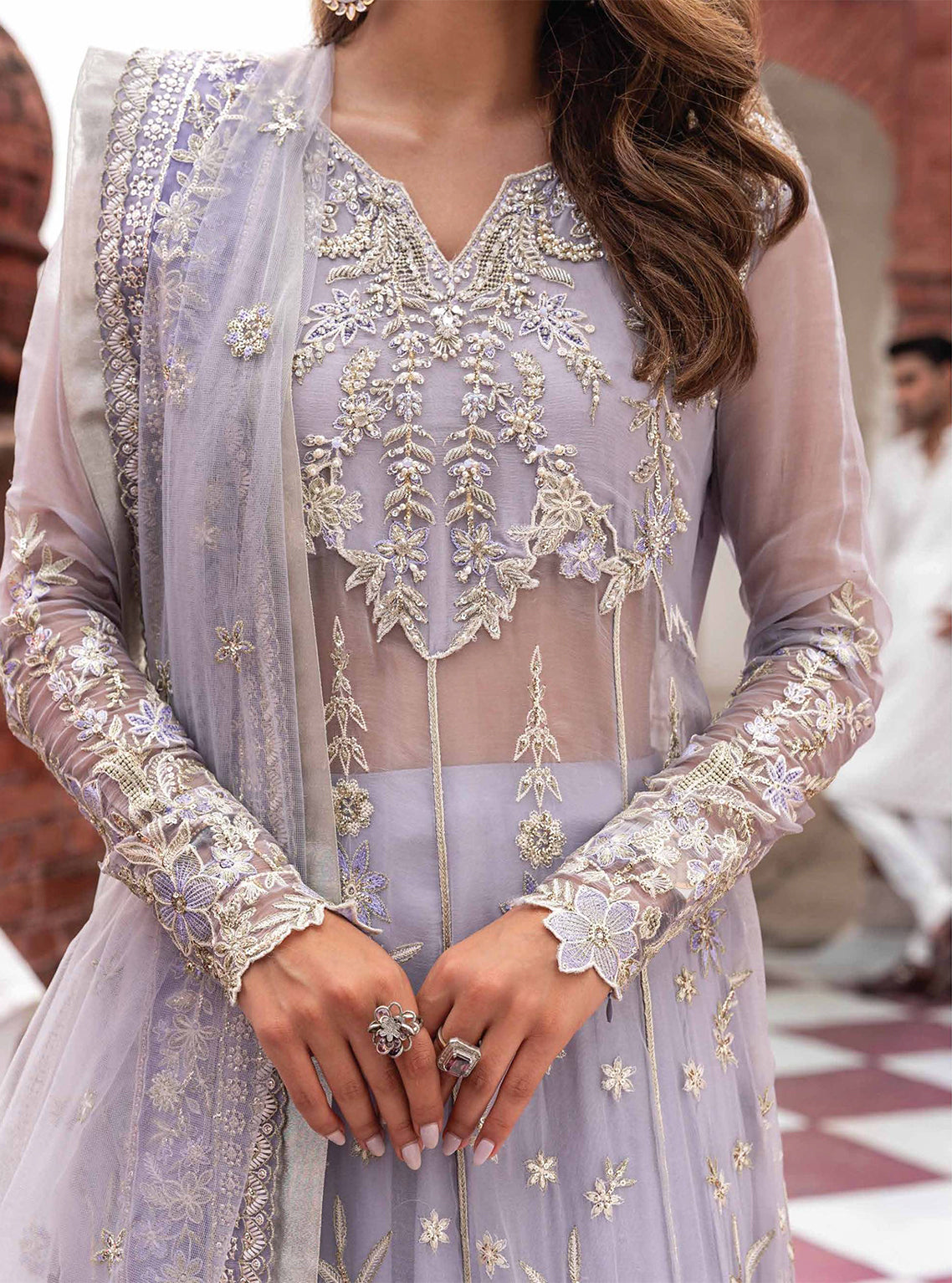 D#06 Mushq Izhaar Tissue De Luxe Emb Chiffon Collection 923 D#06 Mushq Izhaar Tissue De Luxe Emb Chiffon Collection 923