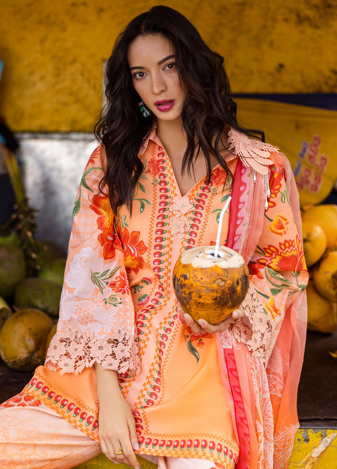 Mushq La Dolce Hemline Embroidered Lawn Suits Unstitched 3 Piece - MQ25LDH 2B NOEMI Mushq La Dolce Hemline Embroidered Lawn Suits Unstitched 3 Piece - MQ25LDH 2B NOEMI