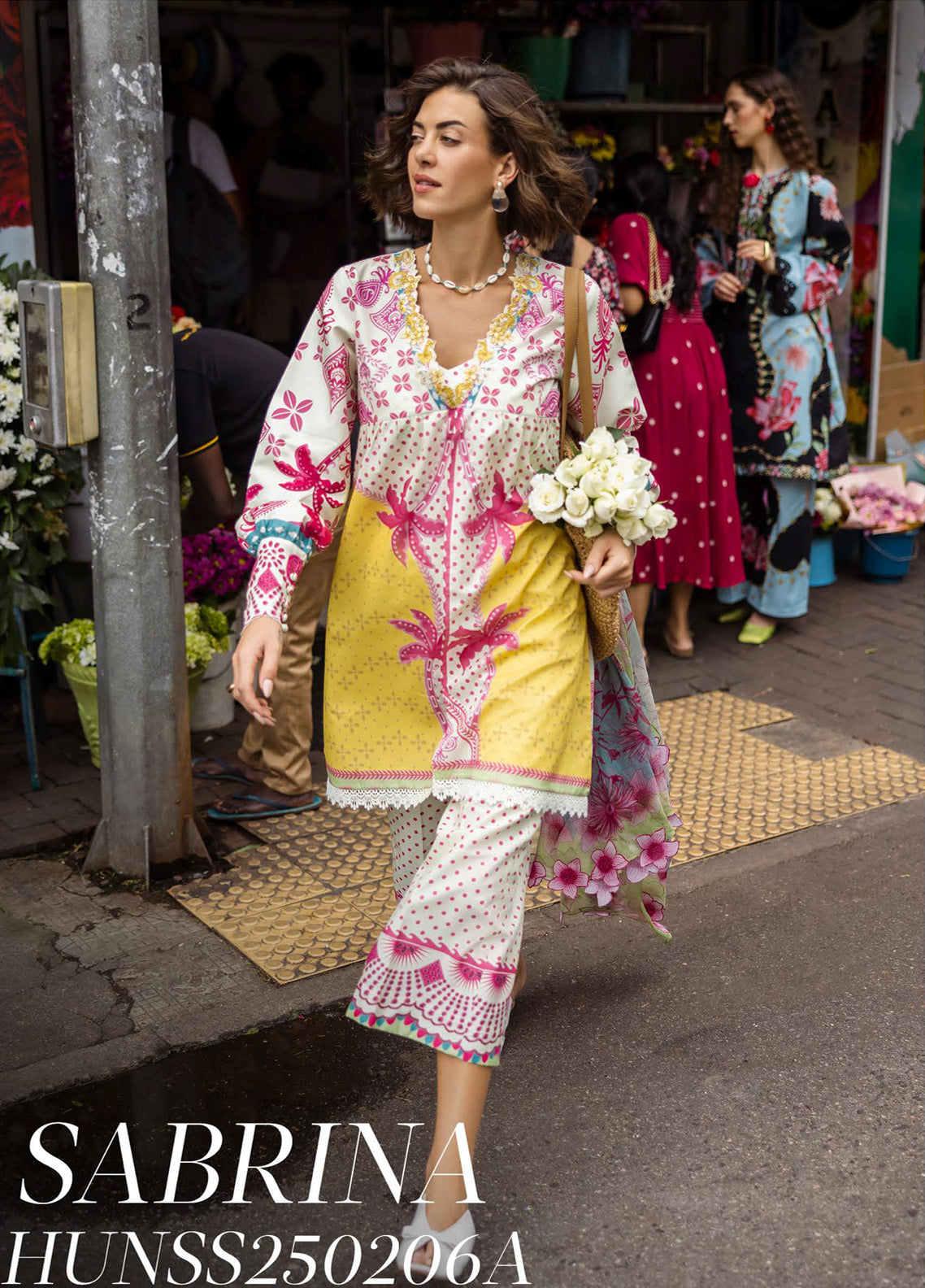 Mushq La Dolce Hemline Embroidered Lawn Suits Unstitched 3 Piece - MQ25LDH 6A SABRINA Mushq La Dolce Hemline Embroidered Lawn Suits Unstitched 3 Piece - MQ25LDH 6A SABRINA