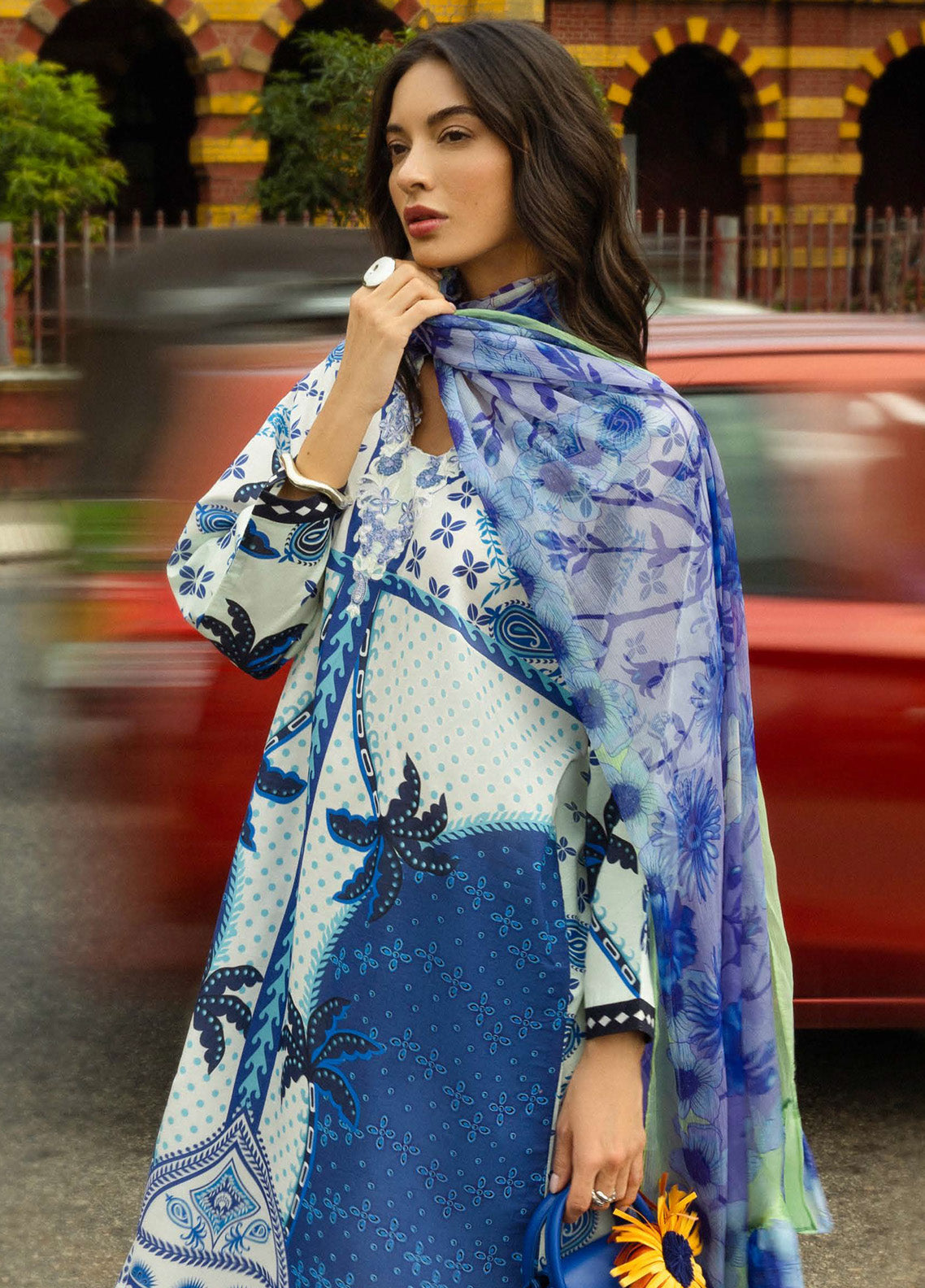 Mushq La Dolce Hemline Embroidered Lawn Suits Unstitched 3 Piece - MQ25LDH 6B KSENIA Mushq La Dolce Hemline Embroidered Lawn Suits Unstitched 3 Piece - MQ25LDH 6B KSENIA