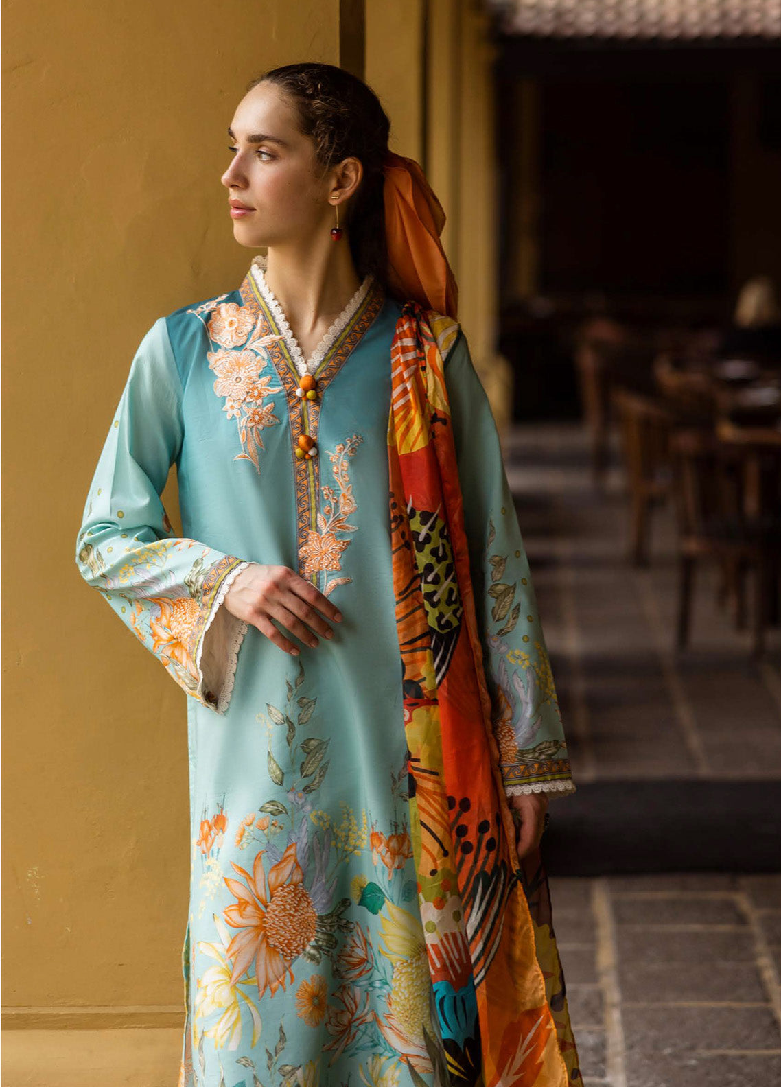 Mushq La Dolce Hemline Embroidered Lawn Suits Unstitched 3 Piece - MQ25LDH 7A LIVIA Mushq La Dolce Hemline Embroidered Lawn Suits Unstitched 3 Piece - MQ25LDH 7A LIVIA