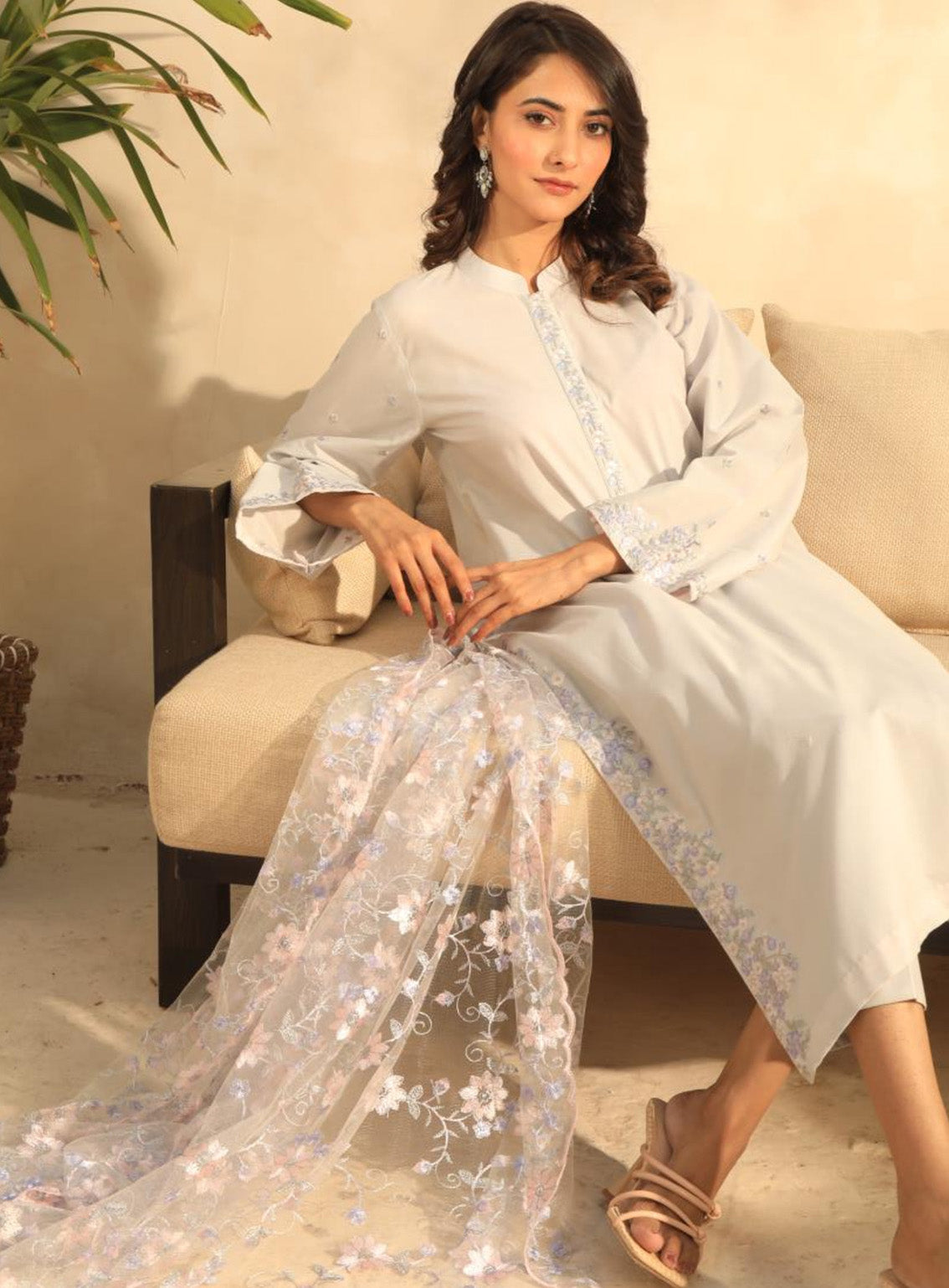 Najiazia Embroidered Lawn Suits Unstitched 3 Piece - NZ25EE ELEGANT Najiazia Embroidered Lawn Suits Unstitched 3 Piece - NZ25EE ELEGANT