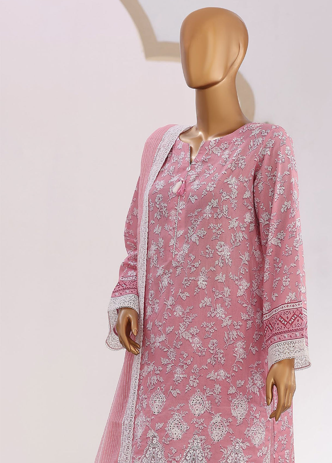 Nakshkari By HZ Textile Embroidered Lawn 3 Piece Unstitched Suit HZ26NEV3 D-NEC-1217 Nakshkari By HZ Textile Embroidered Lawn 3 Piece Unstitched Suit HZ26NEV3 D-NEC-1217