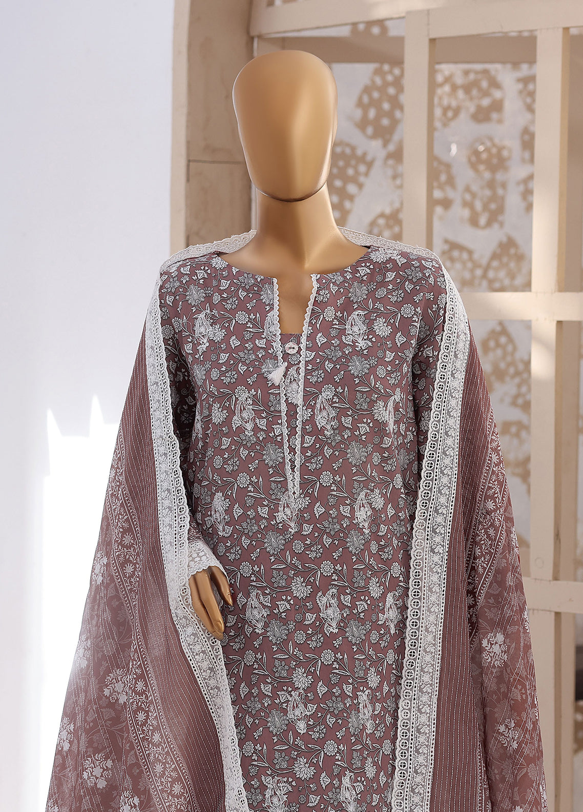 Nakshkari By HZ Textile Embroidered Lawn 3 Piece Unstitched Suit HZ26NEV3 D-NEC-1219 Nakshkari By HZ Textile Embroidered Lawn 3 Piece Unstitched Suit HZ26NEV3 D-NEC-1219
