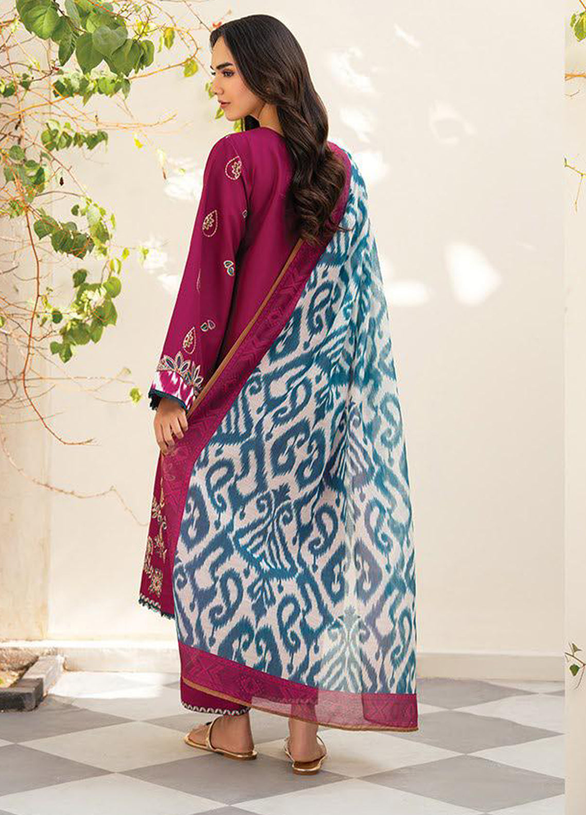 Namah By Xenia Embroidered Lawn 3 Piece Unstitched Suit XE26NS D-1252 NELAM Namah By Xenia Embroidered Lawn 3 Piece Unstitched Suit XE26NS D-1252 NELAM