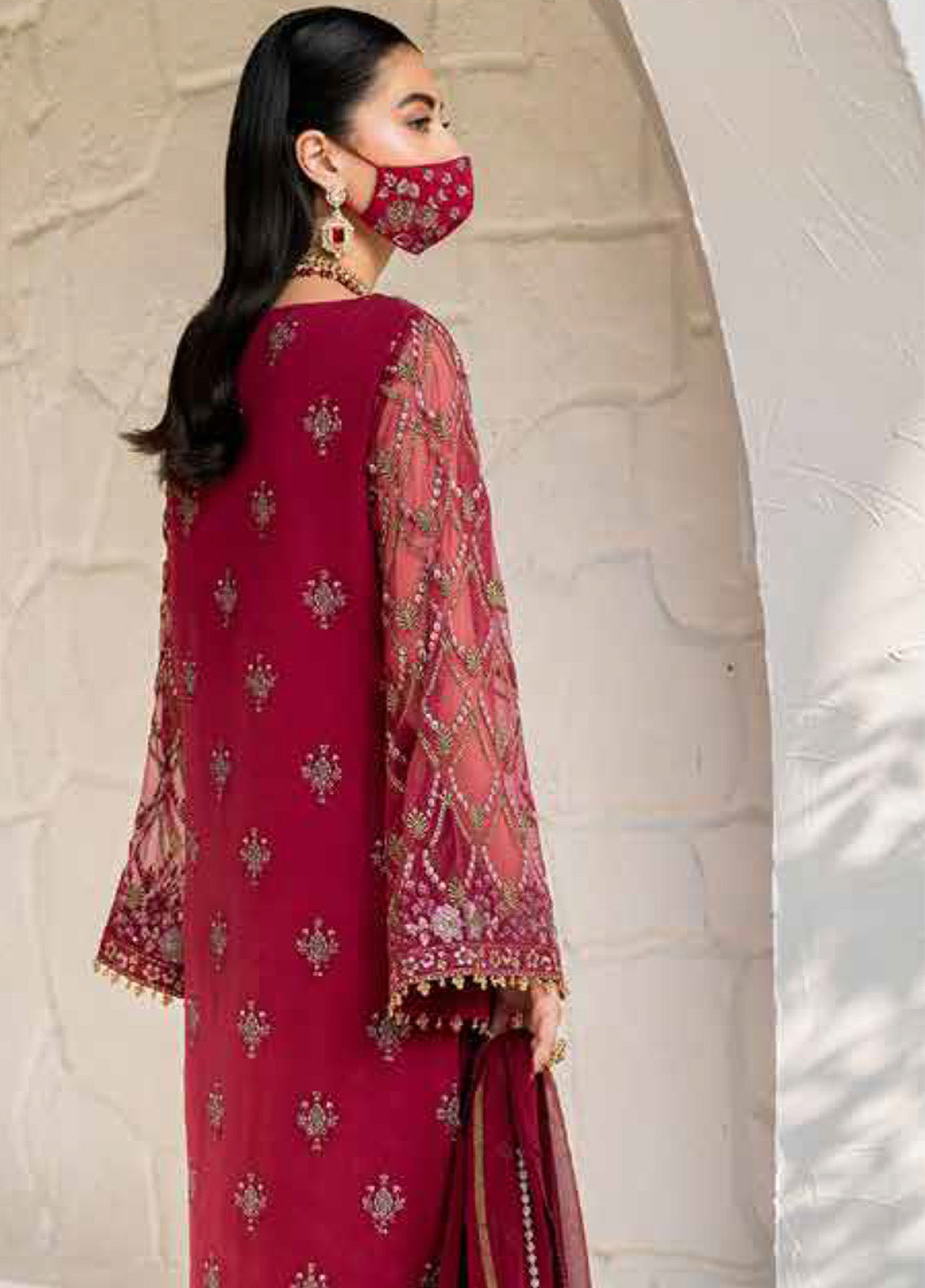 Naqsh by Safeera Embroidered Chiffon Suits Unstitched 3 Piece - FS24NS S-1402 Naqsh by Safeera Embroidered Chiffon Suits Unstitched 3 Piece - FS24NS S-1402