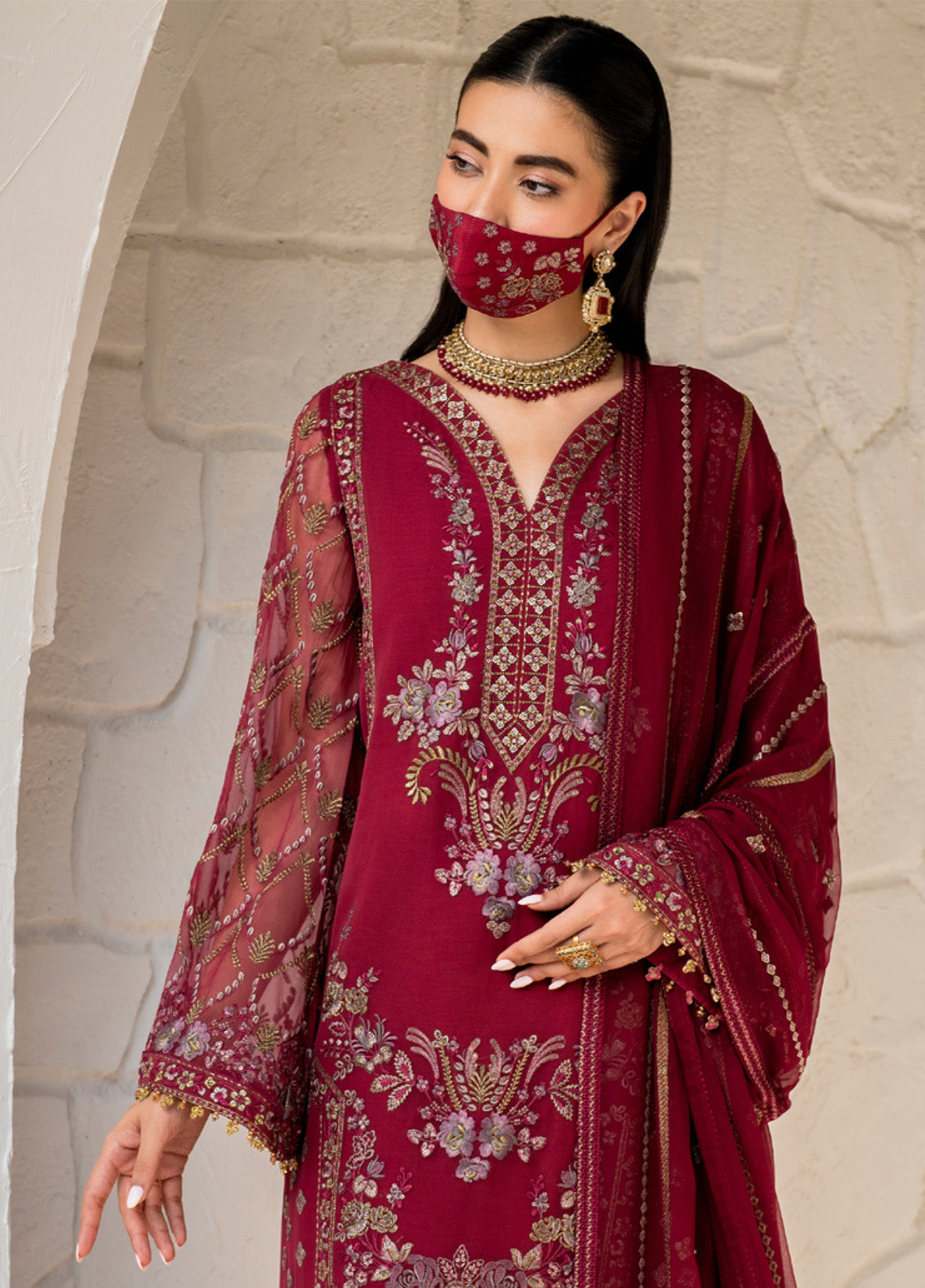 Naqsh by Safeera Embroidered Chiffon Suits Unstitched 3 Piece - FS24NS S-1402 Naqsh by Safeera Embroidered Chiffon Suits Unstitched 3 Piece - FS24NS S-1402