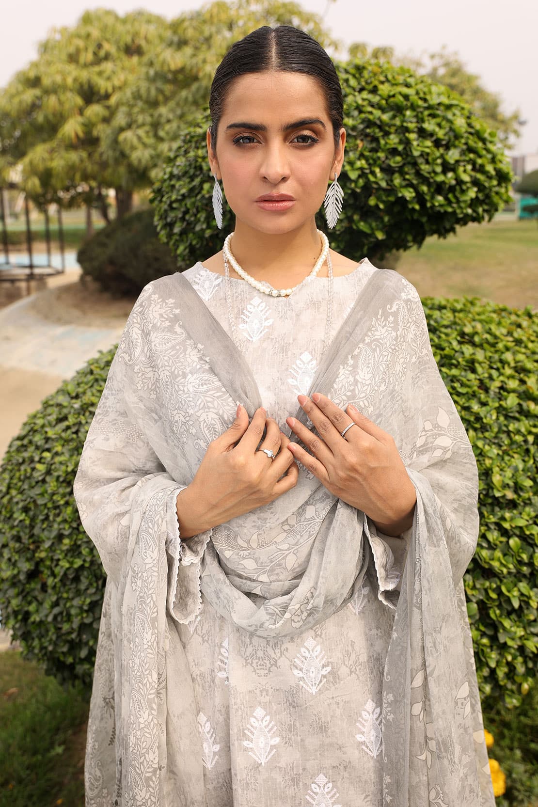 D#7580 Rashid Nauroz Emb Lawn Collection 523 D#7580 Rashid Nauroz Emb Lawn Collection 523
