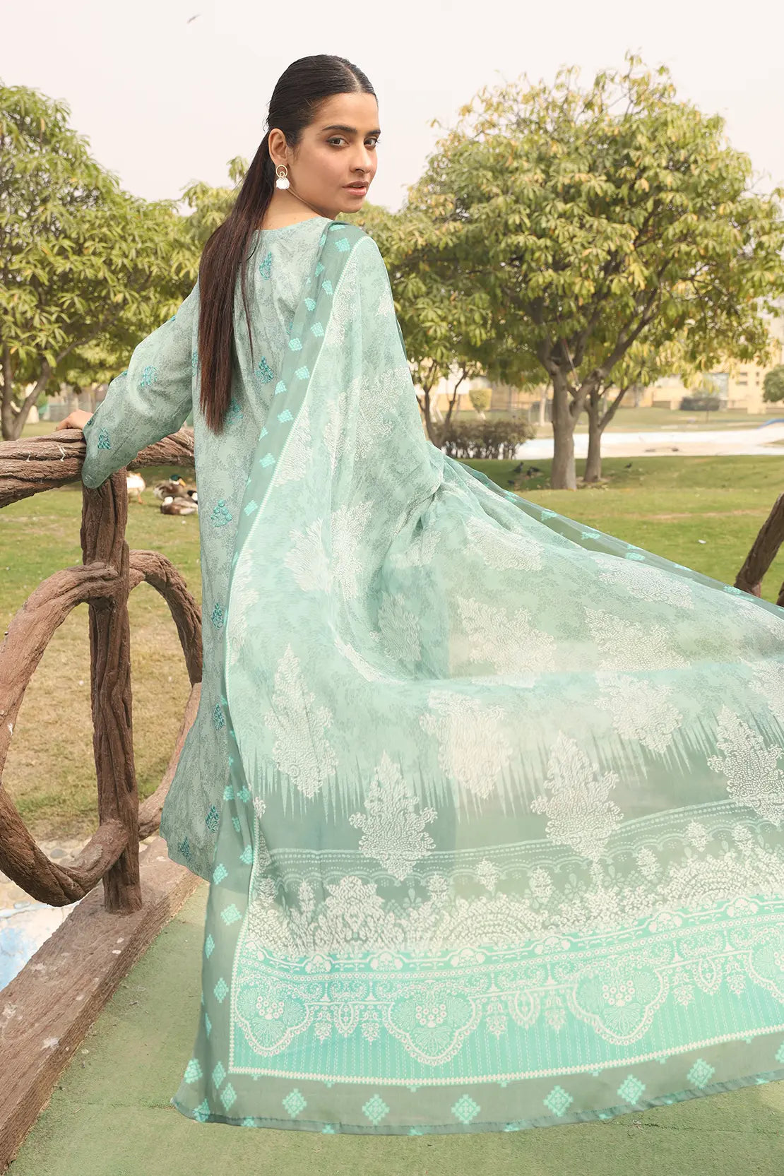 D#7574 Rashid Nauroz Emb Lawn Collection 523 D#7574 Rashid Nauroz Emb Lawn Collection 523