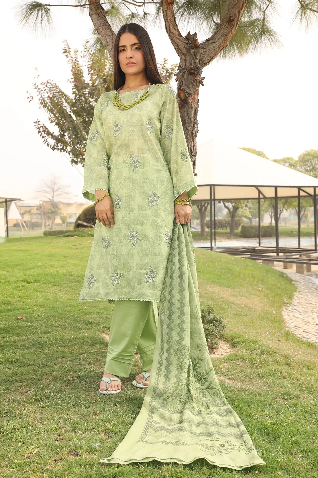 D#7578 Rashid Nauroz Emb Lawn Collection 523 D#7578 Rashid Nauroz Emb Lawn Collection 523