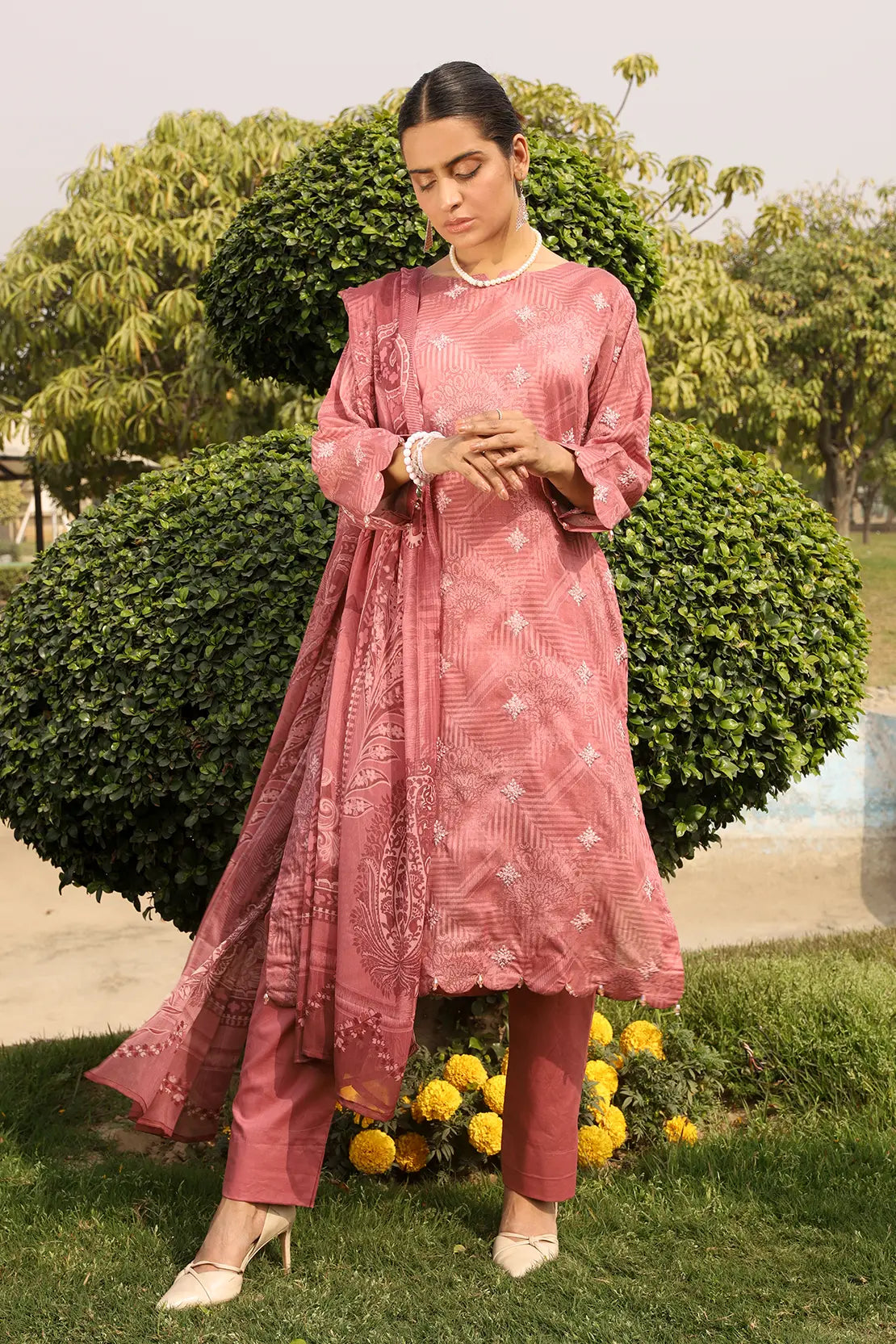 D#7579 Rashid Nauroz Emb Lawn Collection 523 D#7579 Rashid Nauroz Emb Lawn Collection 523