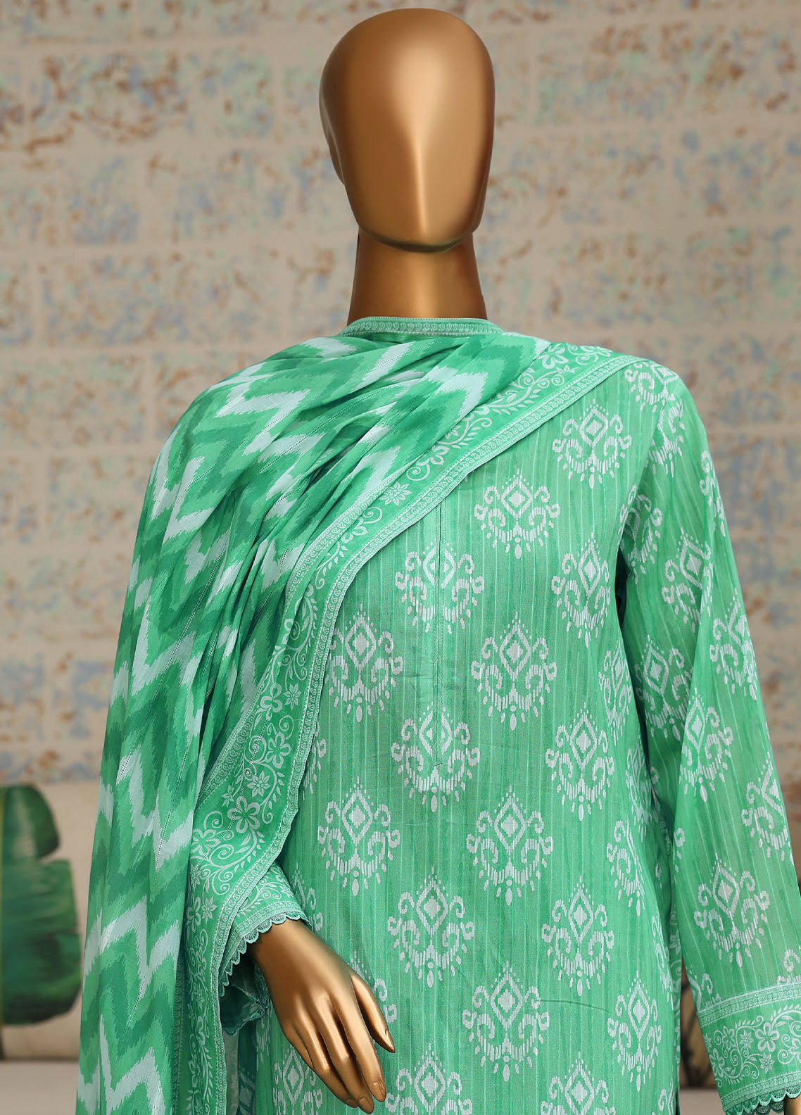 Nayab By HZ Textile Printed Lawn 3 Piece Unstitched Suit HZ26NP D-NPC-01 Nayab By HZ Textile Printed Lawn 3 Piece Unstitched Suit HZ26NP D-NPC-01