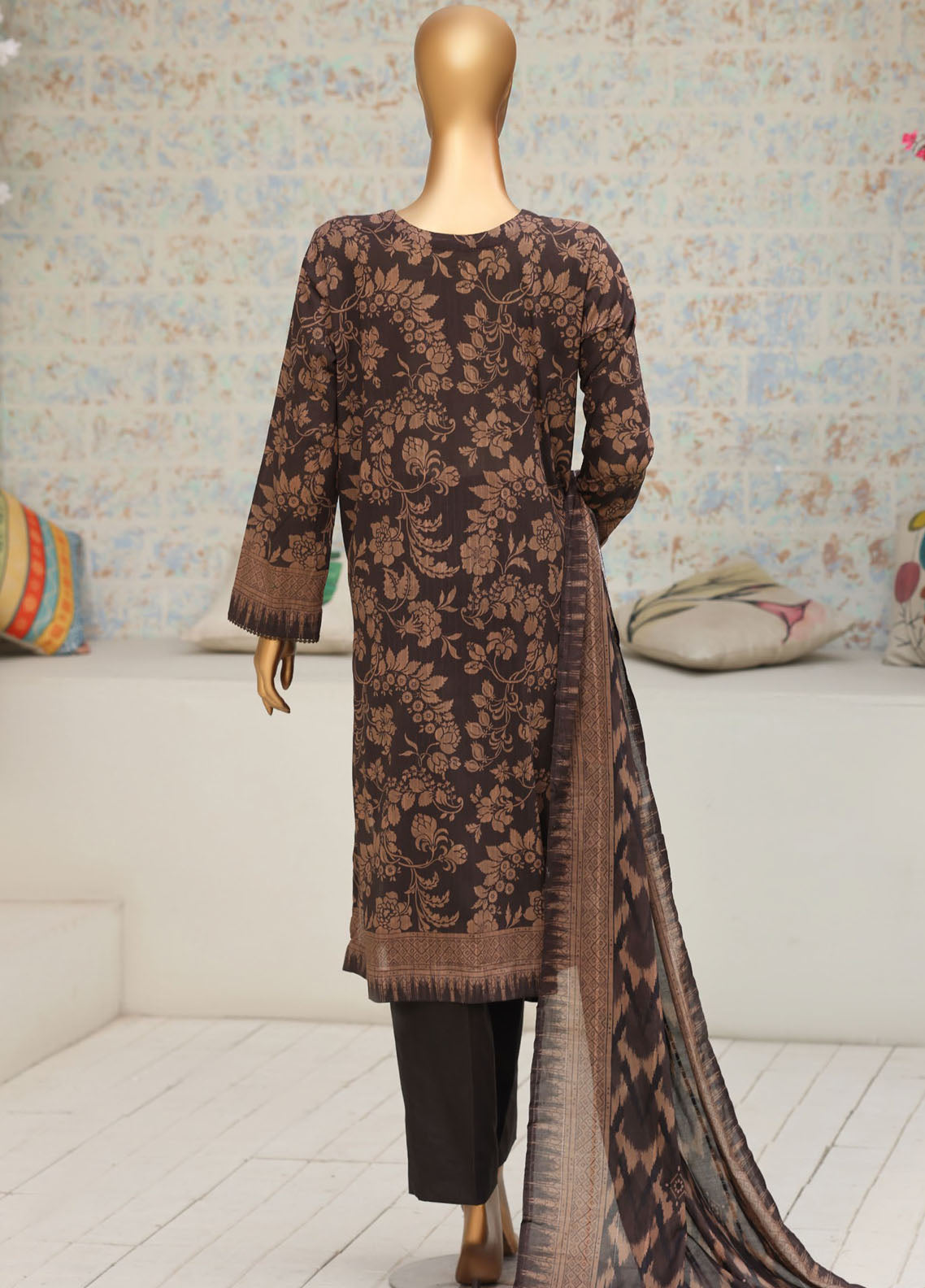 Nayab By HZ Textile Printed Lawn 3 Piece Unstitched Suit HZ26NP D-NPC-10 Nayab By HZ Textile Printed Lawn 3 Piece Unstitched Suit HZ26NP D-NPC-10