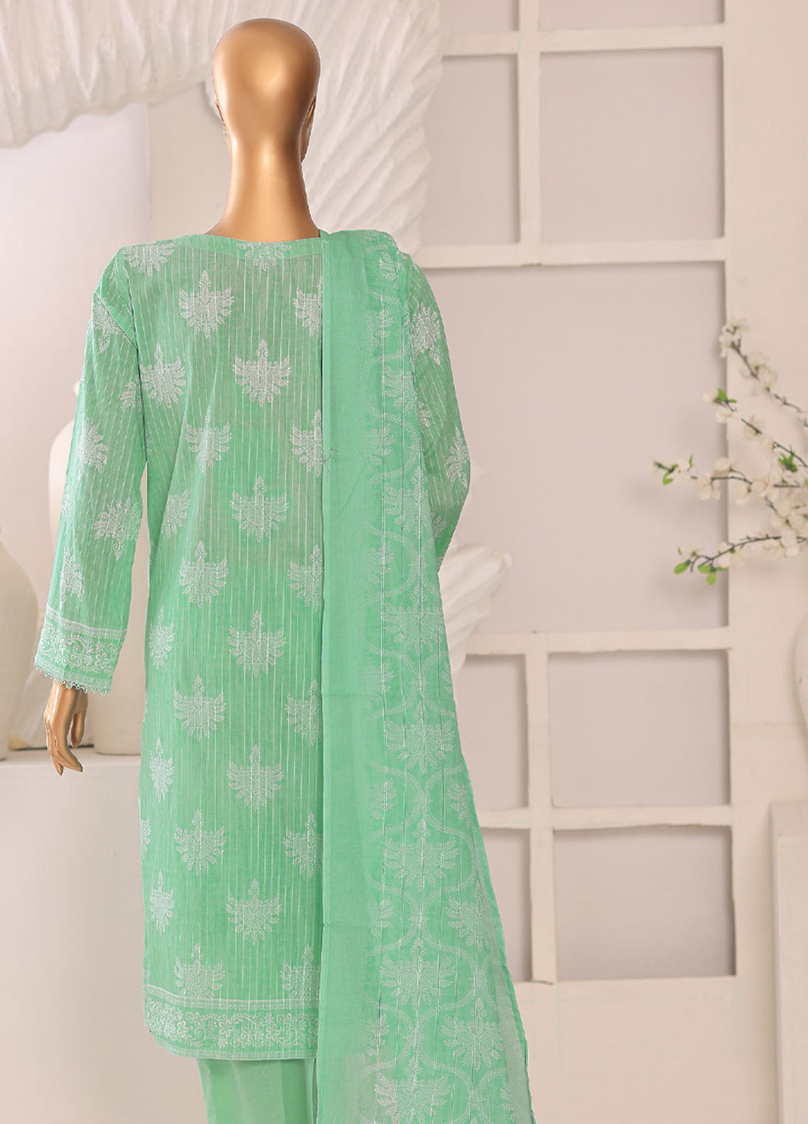 Nayab By HZ Textile Printkari Embroidered Lawn 3 Piece Unstitched Suit HZ26NPEV2 NPE-05 Nayab By HZ Textile Printkari Embroidered Lawn 3 Piece Unstitched Suit HZ26NPEV2 NPE-05