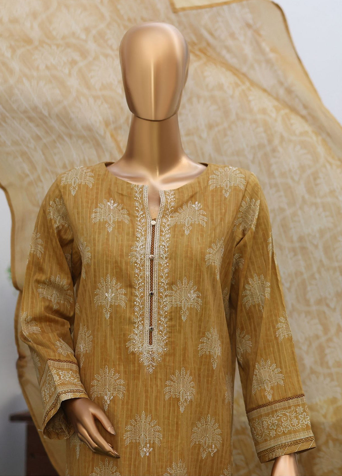 Nayab By HZ Textile Printkari Embroidered Lawn 3 Piece Unstitched Suit HZ26NPEV3 NPE-06 Nayab By HZ Textile Printkari Embroidered Lawn 3 Piece Unstitched Suit HZ26NPEV3 NPE-06
