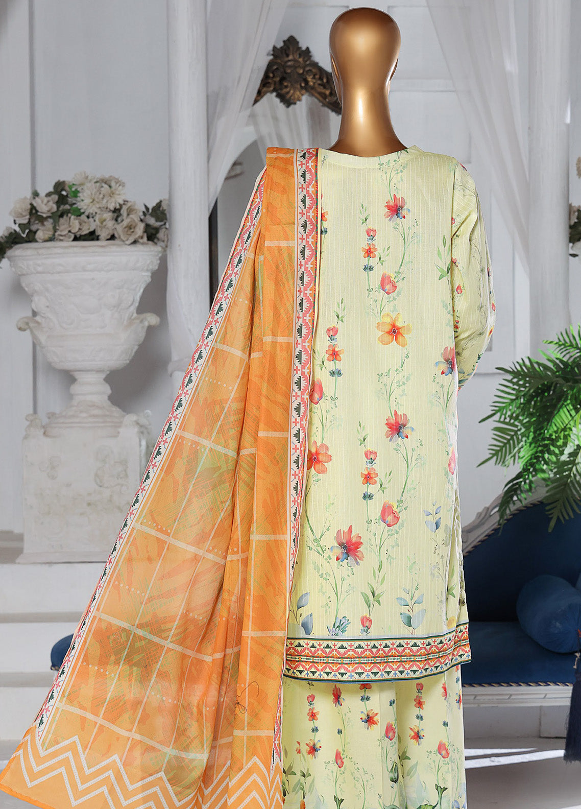 Nayab by HZ Textile Digital Printed Doria Lawn Suits Unstitched 3 Piece - HZ24NP NPD-07 Nayab by HZ Textile Digital Printed Doria Lawn Suits Unstitched 3 Piece - HZ24NP NPD-07