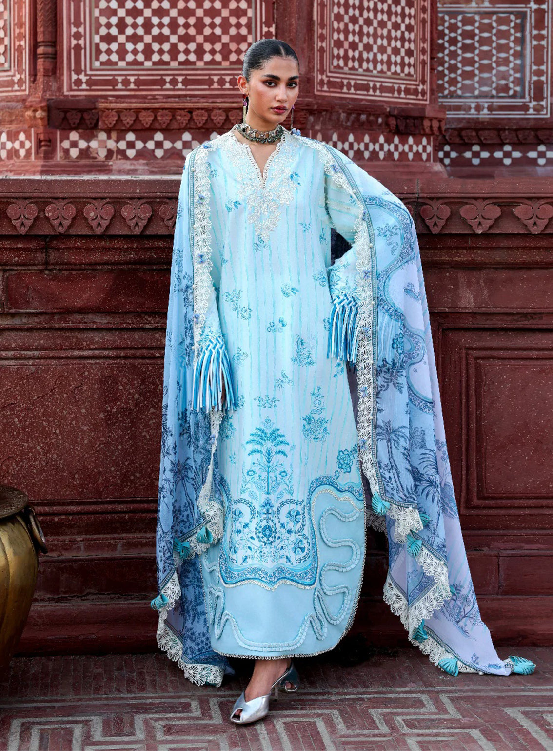 Neoma By Republic Womenswear Embroidered Lawn 3 Piece Unstitched Suit RW26NSP D-SP-2 ELARYA Neoma By Republic Womenswear Embroidered Lawn 3 Piece Unstitched Suit RW26NSP D-SP-2 ELARYA