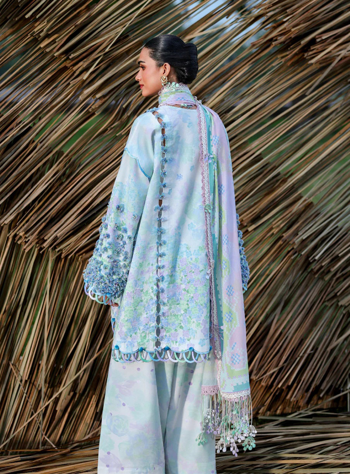 Neoma By Republic Womenswear Embroidered Lawn 3 Piece Unstitched Suit RW26NSP D-SP-8 ROSHAN Neoma By Republic Womenswear Embroidered Lawn 3 Piece Unstitched Suit RW26NSP D-SP-8 ROSHAN