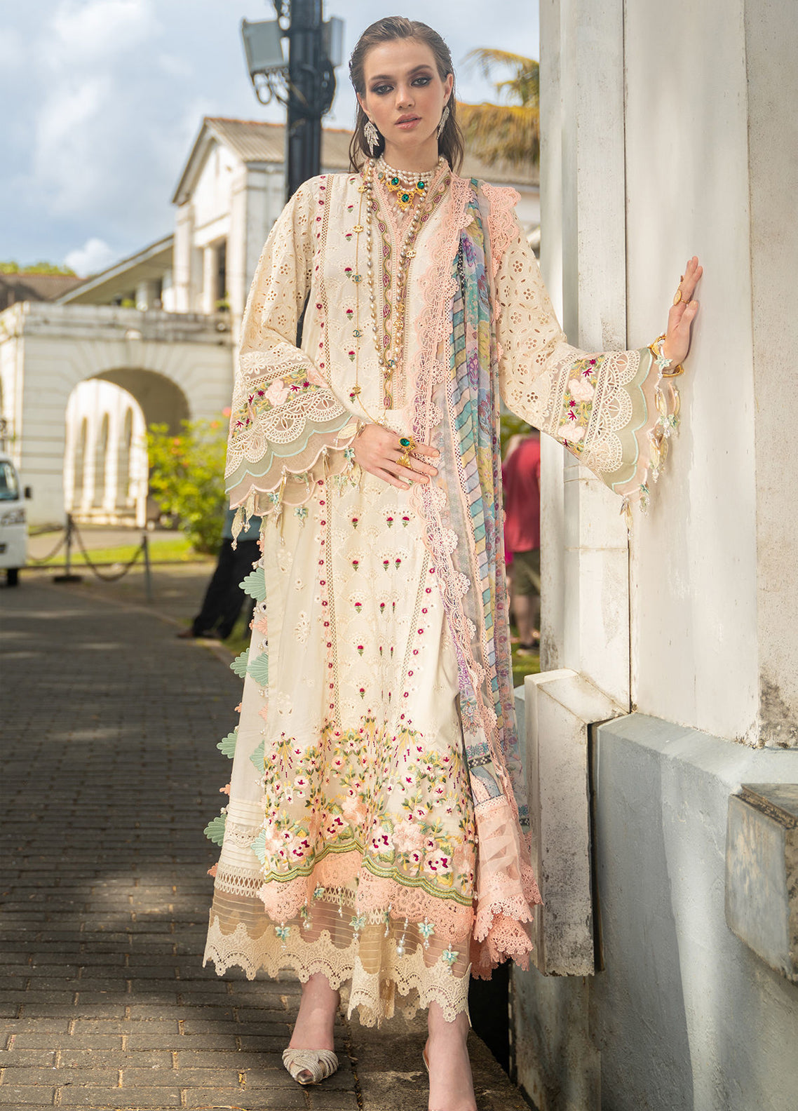 Neroli By Annus Abrar Luxury Embroidered Lawn 3 Piece Unstitched Suit AA26NLL D-09 AMAL Neroli By Annus Abrar Luxury Embroidered Lawn 3 Piece Unstitched Suit AA26NLL D-09 AMAL