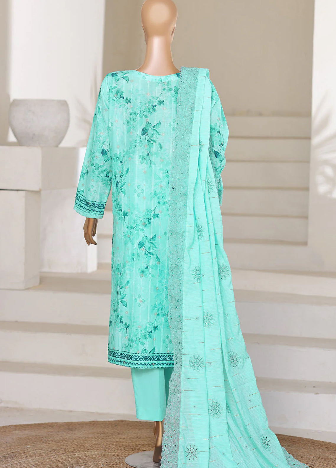 Ninokara By HZ Textile Embroidered Jacquard 3 Piece Unstitched Suit HZ26N NJE-7002 Ninokara By HZ Textile Embroidered Jacquard 3 Piece Unstitched Suit HZ26N NJE-7002