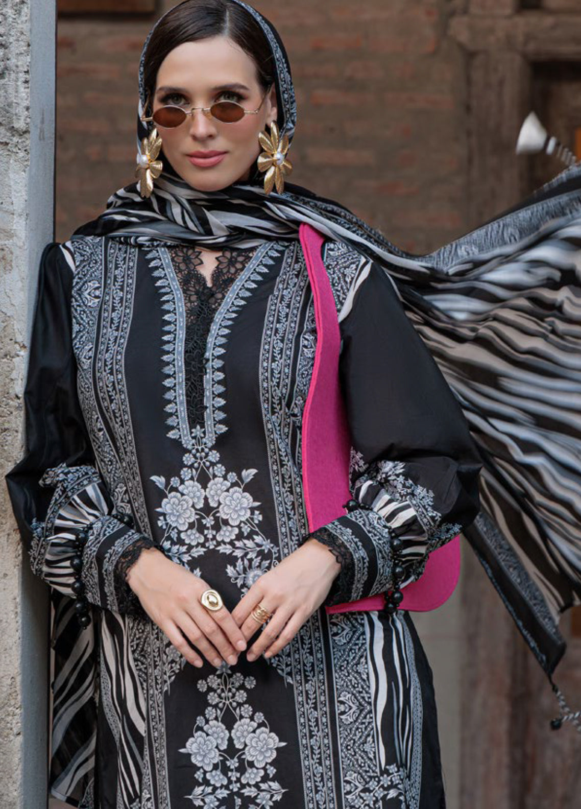Noir & Blanc By Gul Ahmed Printed Lawn 3 Piece Unstitched Suit GA26NB-WB D-B-62008 Noir & Blanc By Gul Ahmed Printed Lawn 3 Piece Unstitched Suit GA26NB-WB D-B-62008