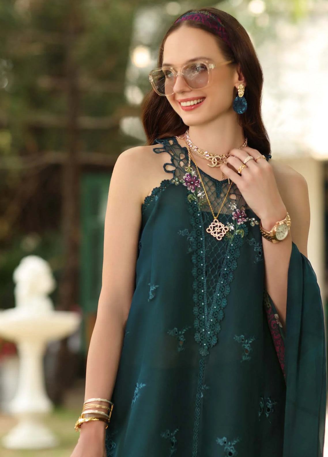 Noor By Saadia Asad Eid Luxury Printskhaas Embroidered Lawn 3 Piece Unstitched Suit NSA26ELPK D-6 COBLAT TEAL Noor By Saadia Asad Eid Luxury Printskhaas Embroidered Lawn 3 Piece Unstitched Suit NSA26ELPK D-6 COBLAT TEAL