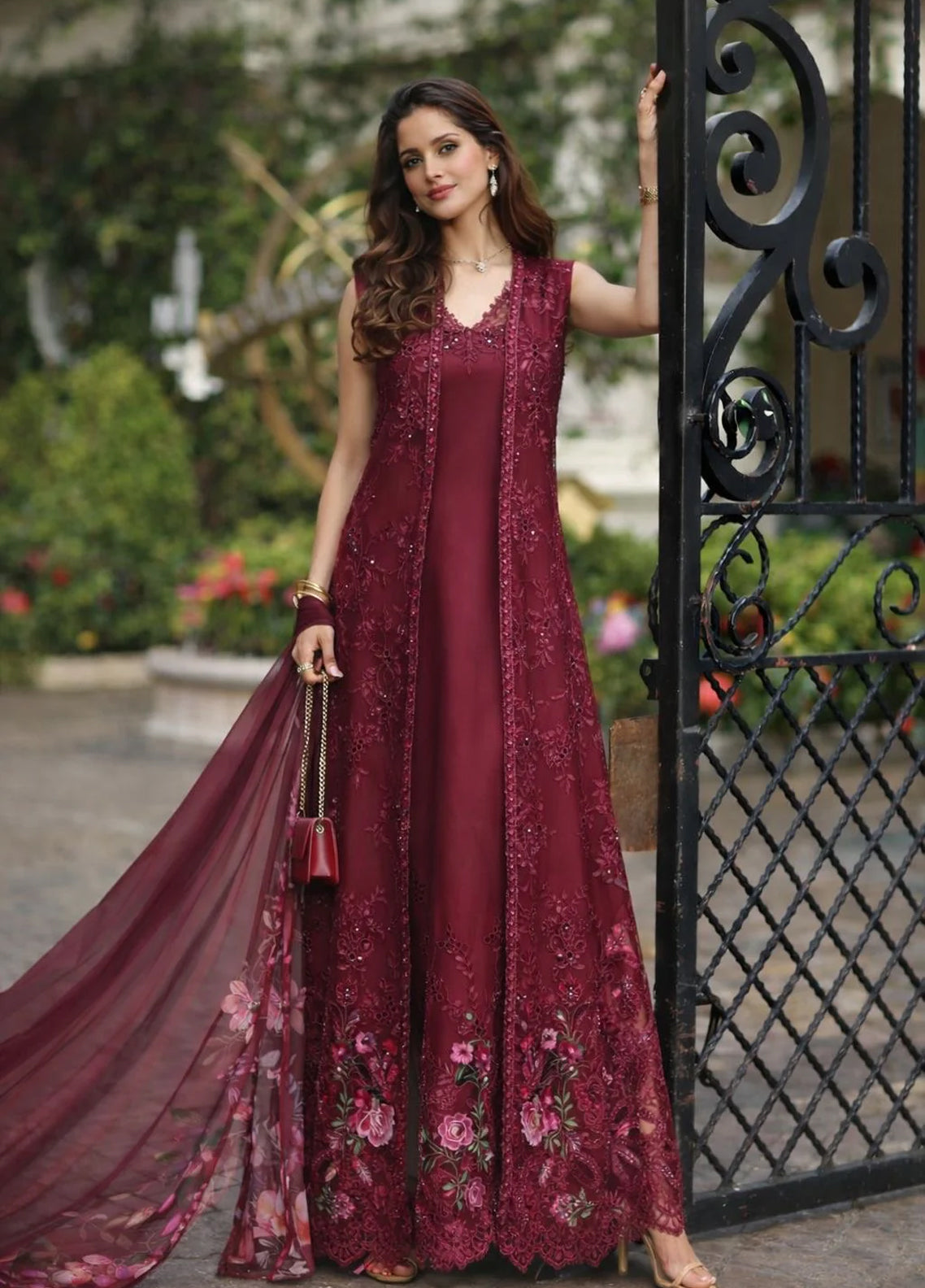 Noor By Saadia Asad Luxury Chikankari Lawn 3 Piece Unstitched Suit NSA26LC D-3 Noor By Saadia Asad Luxury Chikankari Lawn 3 Piece Unstitched Suit NSA26LC D-3