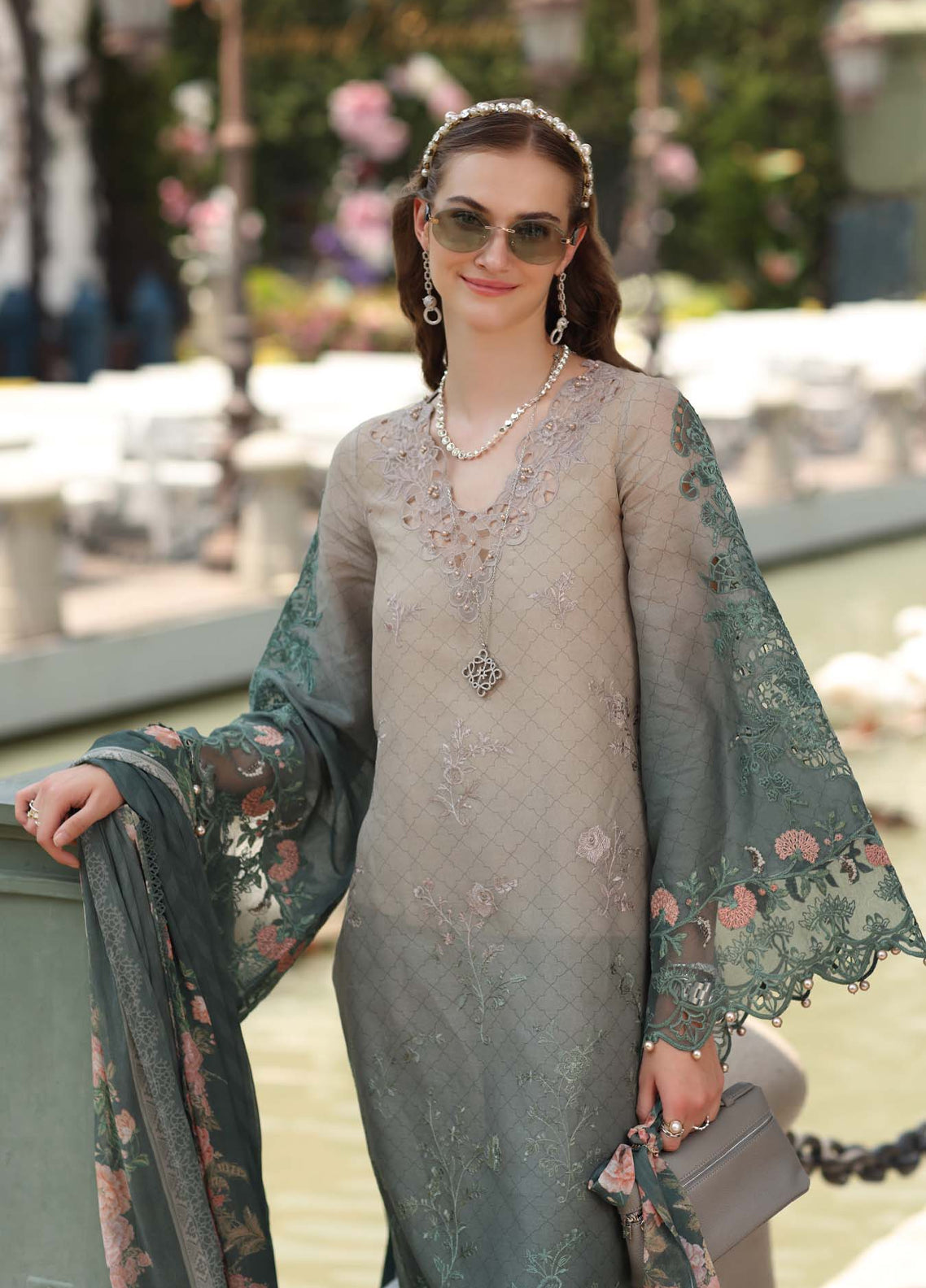 Noor By Saadia Asad Luxury Chikankari Lawn 3 Piece Unstitched Suit NSA26LC D-4 Noor By Saadia Asad Luxury Chikankari Lawn 3 Piece Unstitched Suit NSA26LC D-4