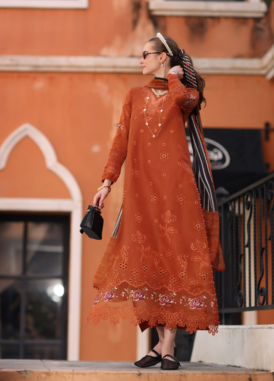 Noor By Saadia Asad Luxury Embroidered Lawn 3 Piece Unstitched Suit NSA26ELP D-7A TANGERINE ROYAL Noor By Saadia Asad Luxury Embroidered Lawn 3 Piece Unstitched Suit NSA26ELP D-7A TANGERINE ROYAL